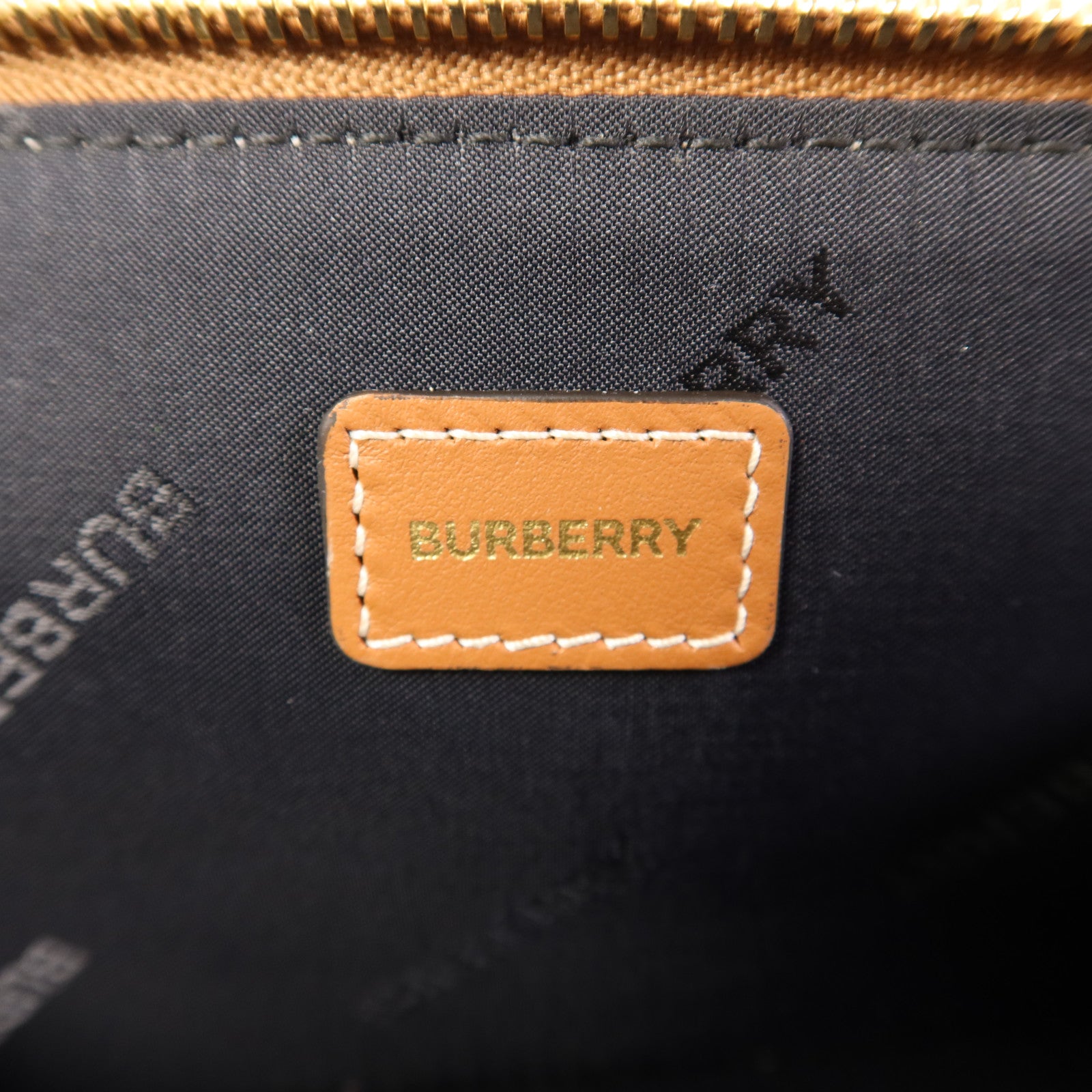 BURBERRY 塗層帆布Card Case金扣卡片套
