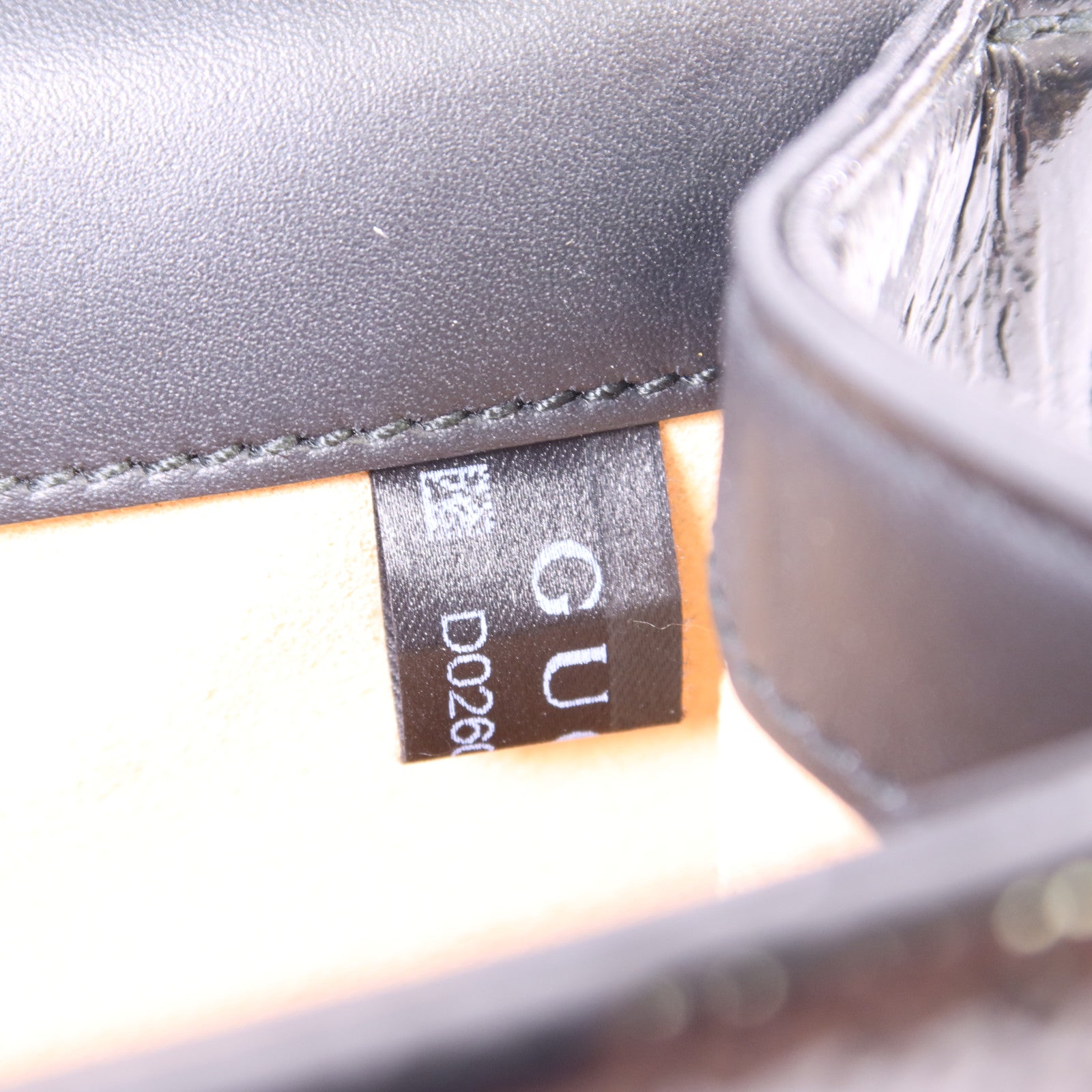 GUCCI 天鵝絨Dionysus Shoulder Bag銀扣鏈帶肩背袋