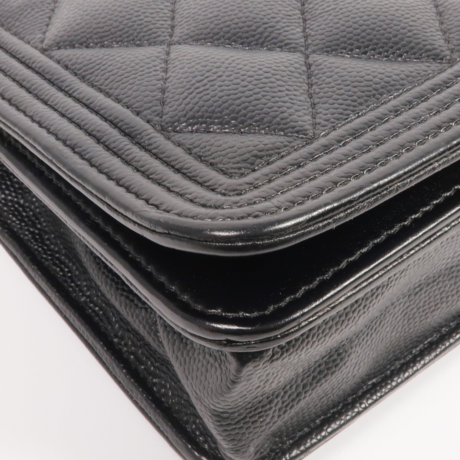CHANEL 牛皮皮革WOC Wallet On Chain金扣鏈帶肩背袋