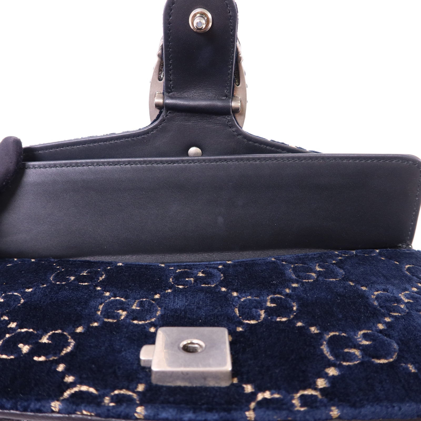 GUCCI 天鵝絨Dionysus Shoulder Bag銀扣鏈帶肩背袋