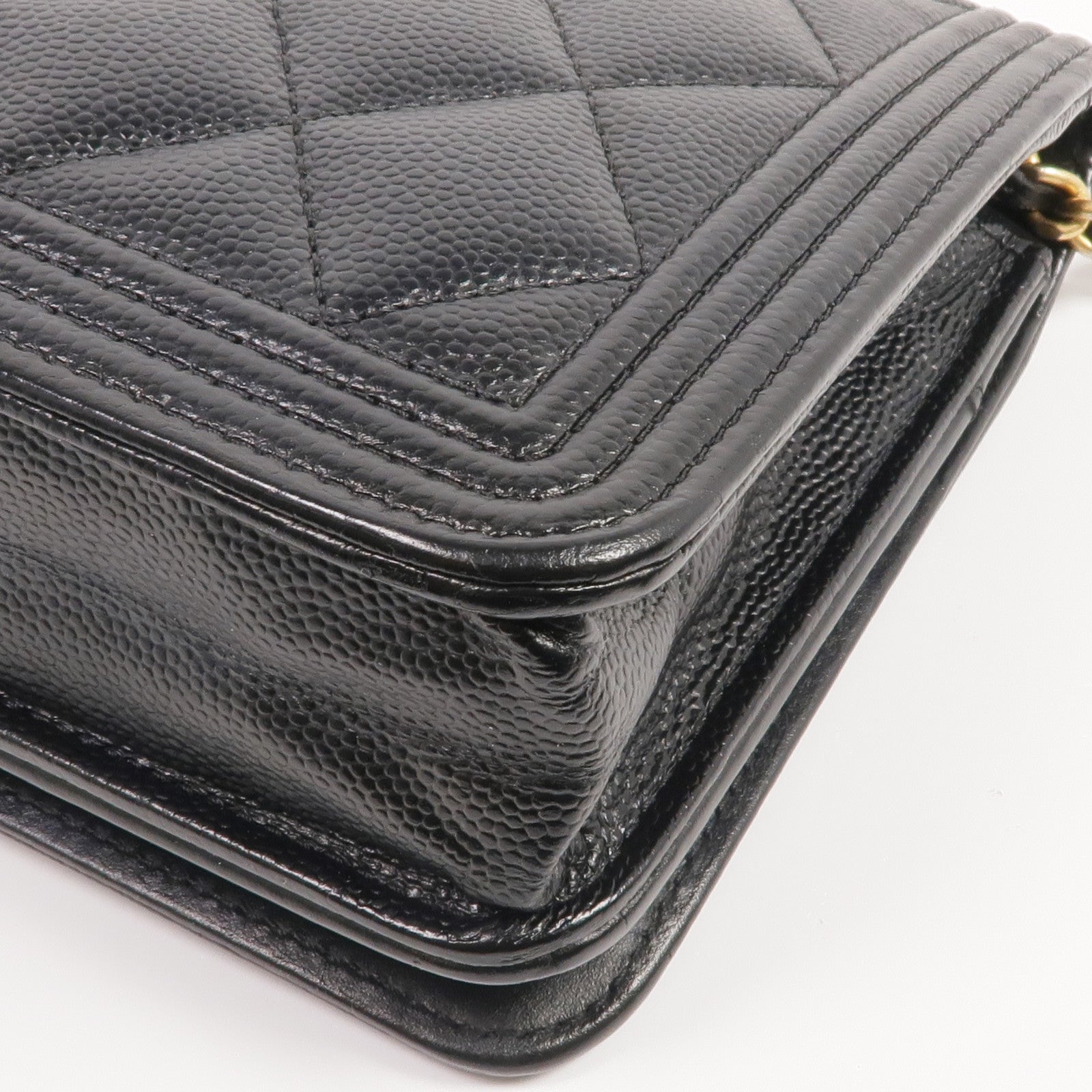 CHANEL 牛皮皮革WOC Wallet On Chain金扣鏈帶肩背袋