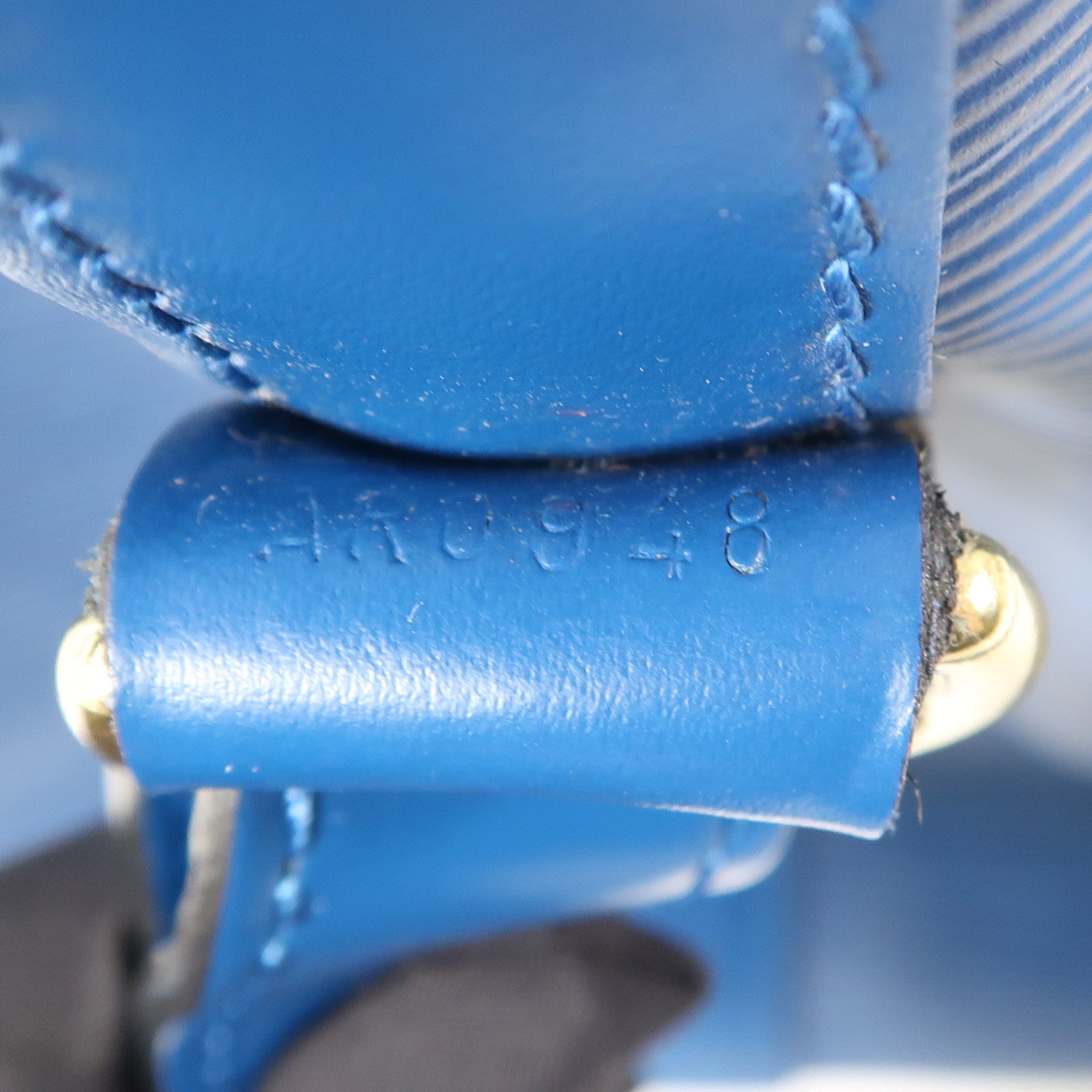 LOUIS VUITTON LV GHW Petit Noe Shoulder Bag M44105 Epi Leather Blue