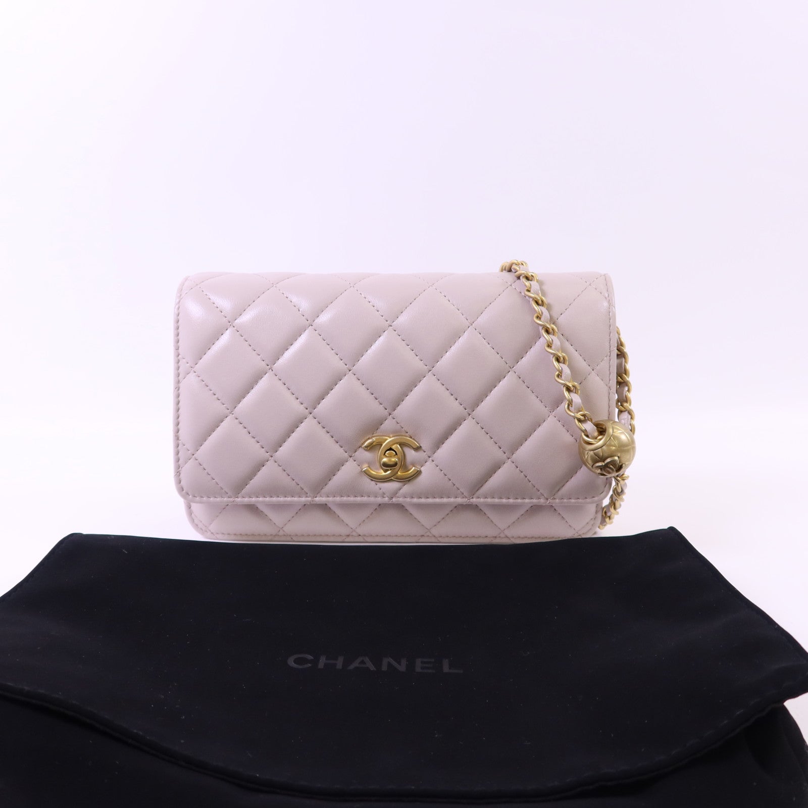 CHANEL 羊皮皮革WOC Wallet On Chain金扣鏈帶肩背袋