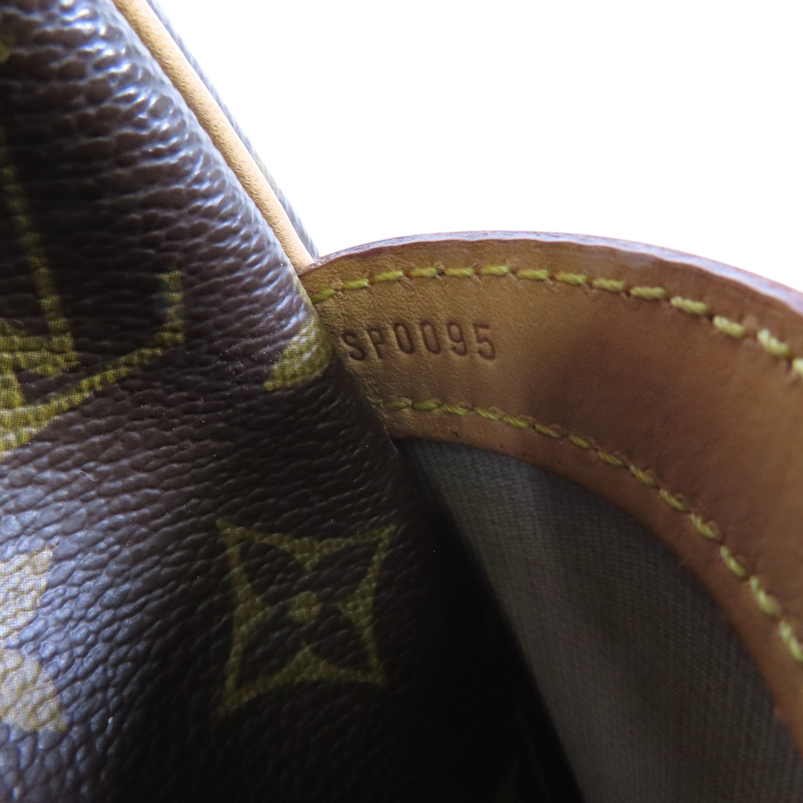 LOUIS VUITTON Monogram Reporter GM金扣肩背袋