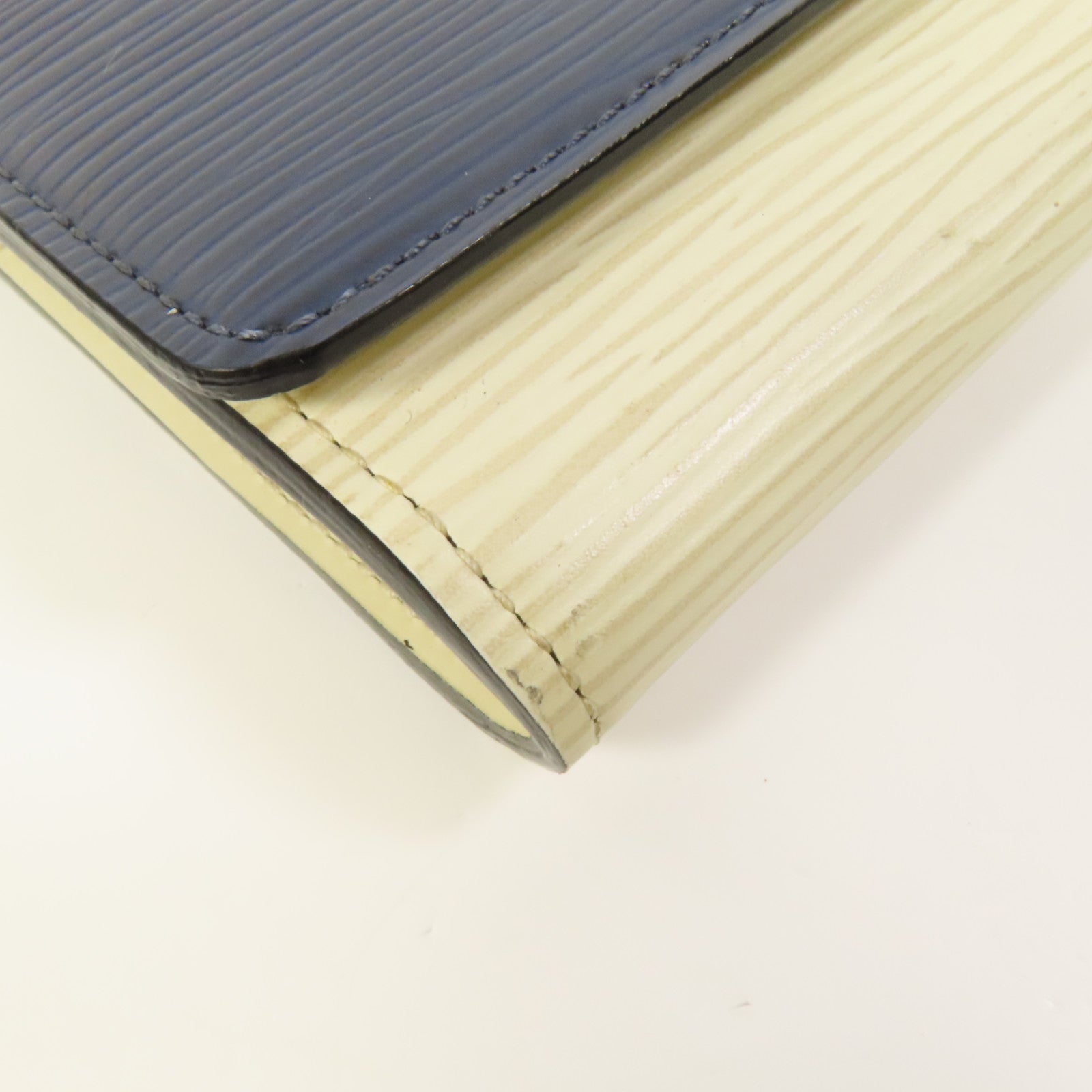 LOUIS VUITTON Epi Portefeuille Flore長錢包