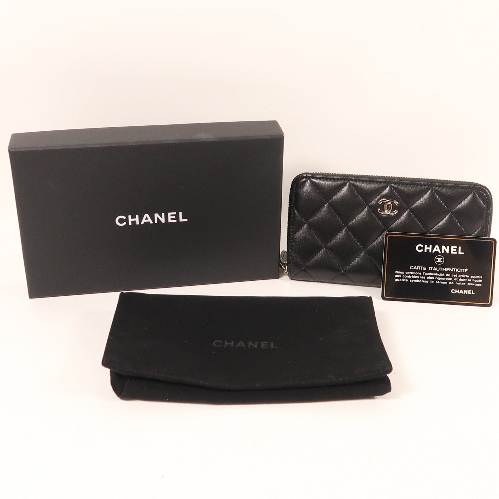 CHANEL 羊皮皮革Zipper Long Wallet銀扣長錢包