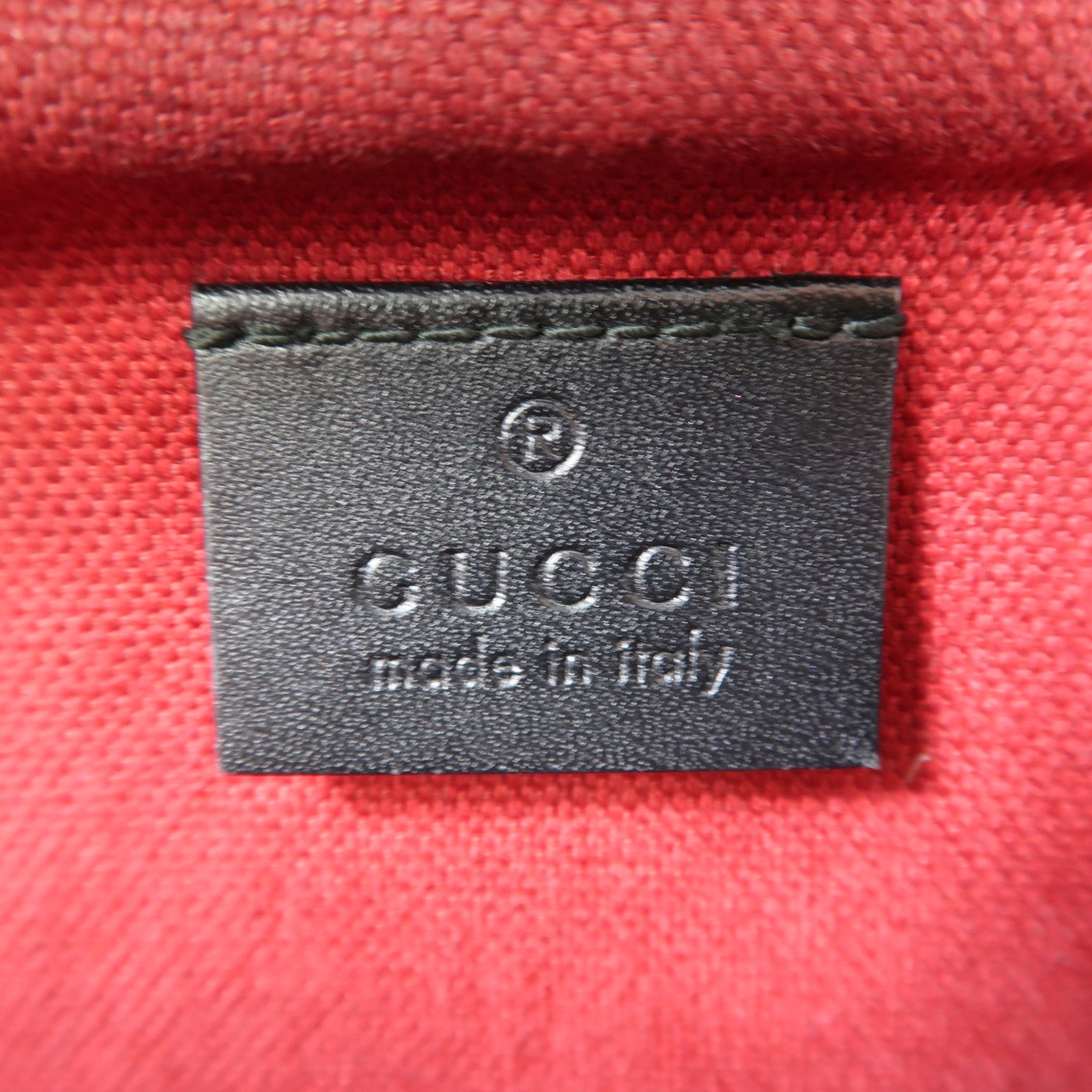 GUCCI 帆布Messenger Bag銀扣肩背袋