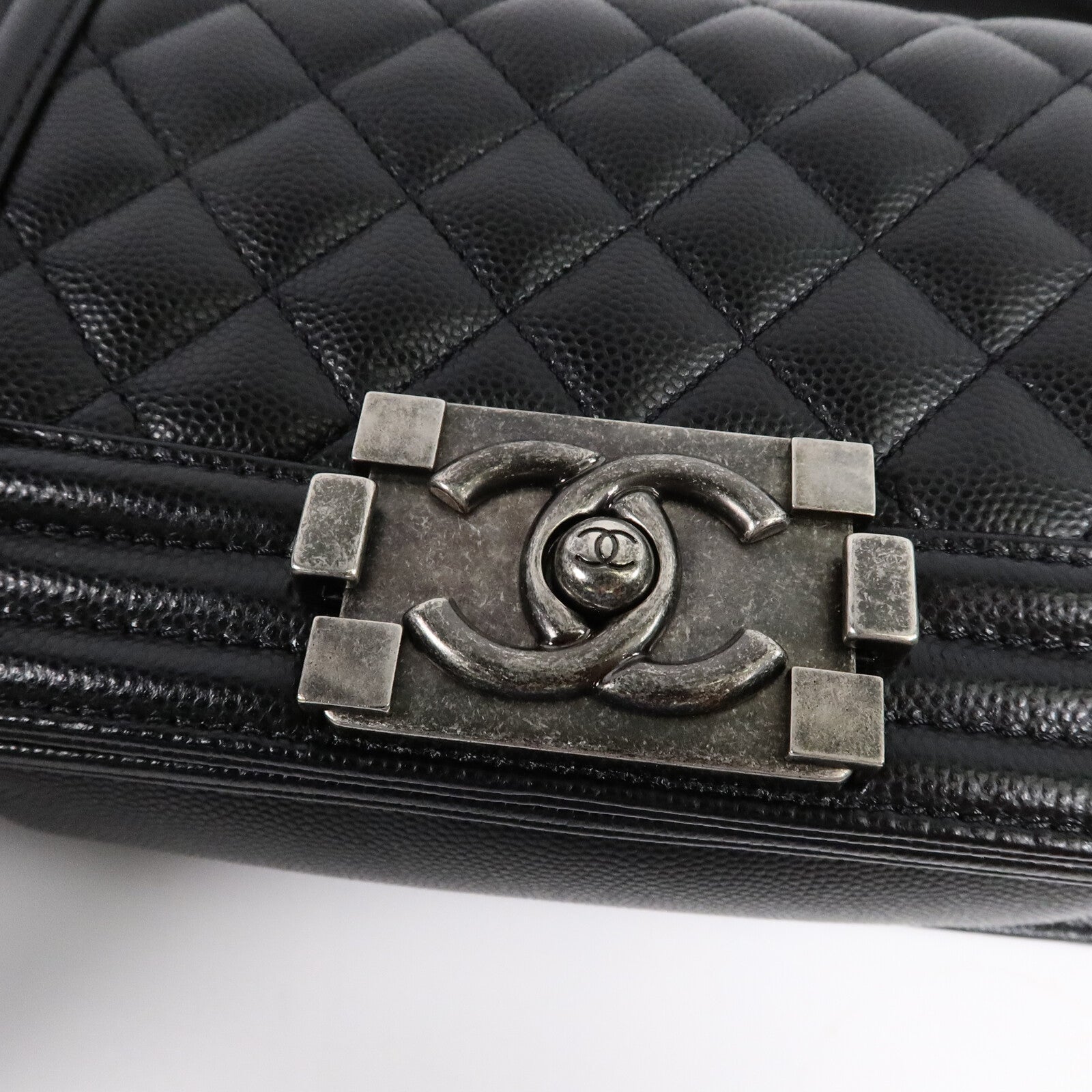 CHANEL 牛皮皮革Boy 20鏈帶肩背袋