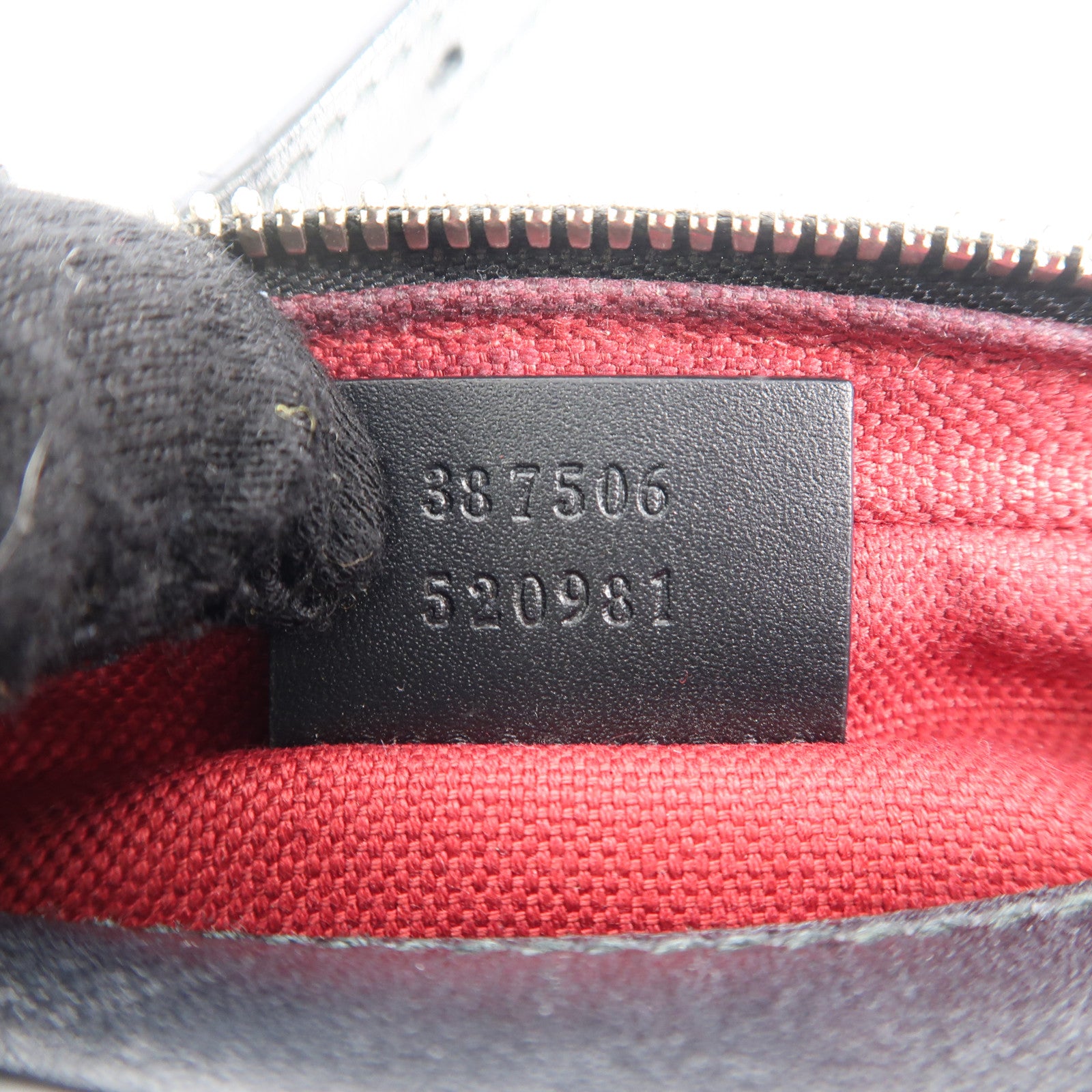 GUCCI 帆布Messenger Bag銀扣肩背袋