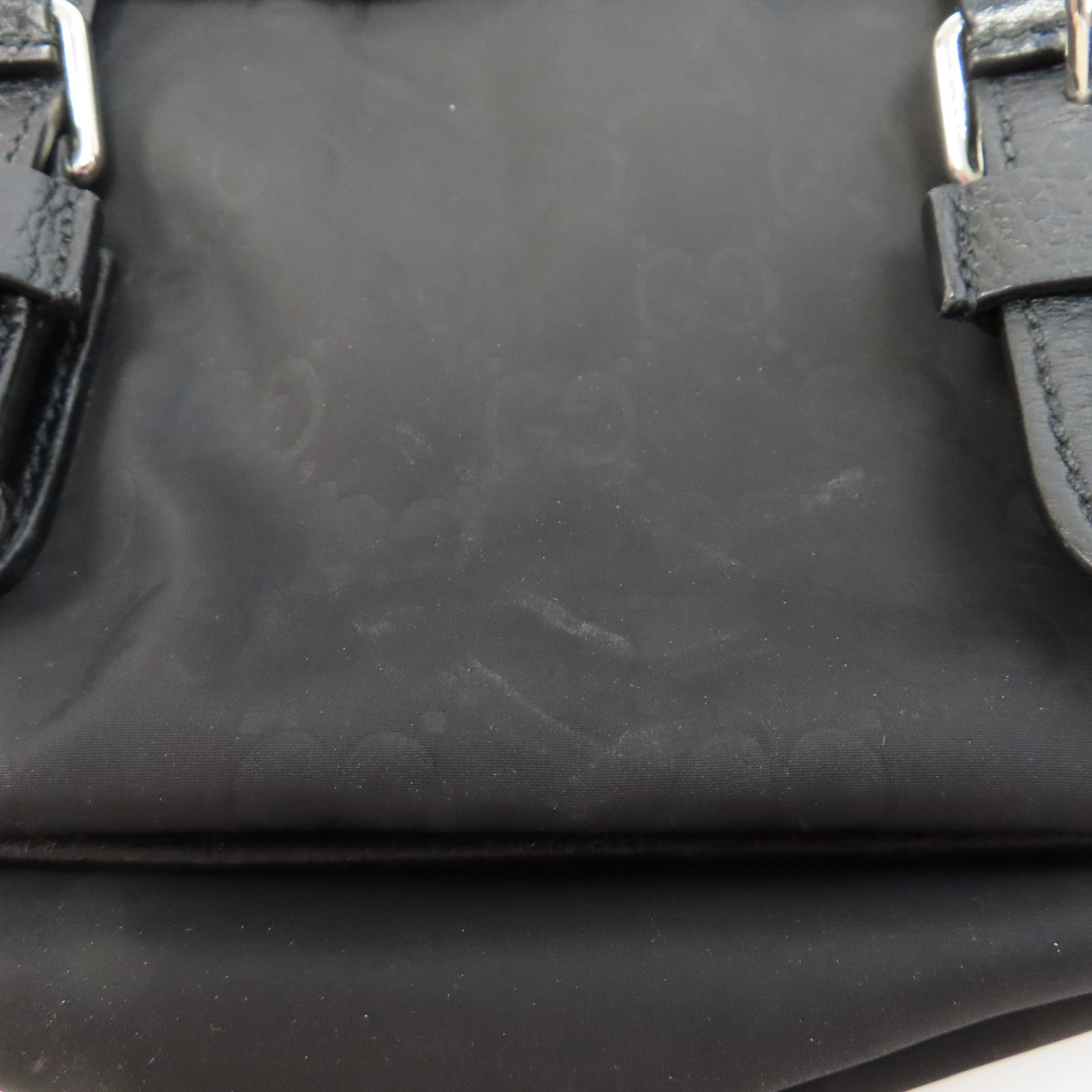 GUCCI 尼龍Shoulder Bag銀扣肩背袋黑色