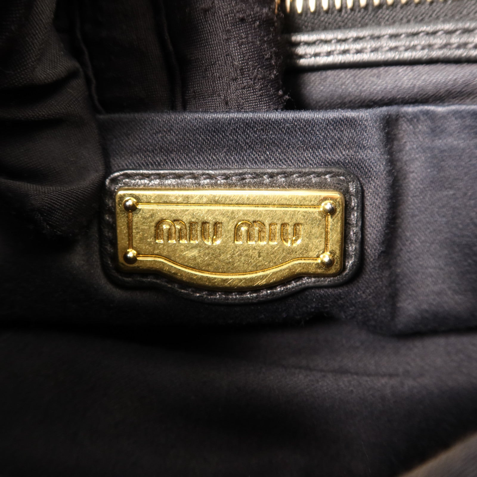 Miu Miu 羊皮皮革2Way Shoulder Bag金扣手挽肩背兩用袋