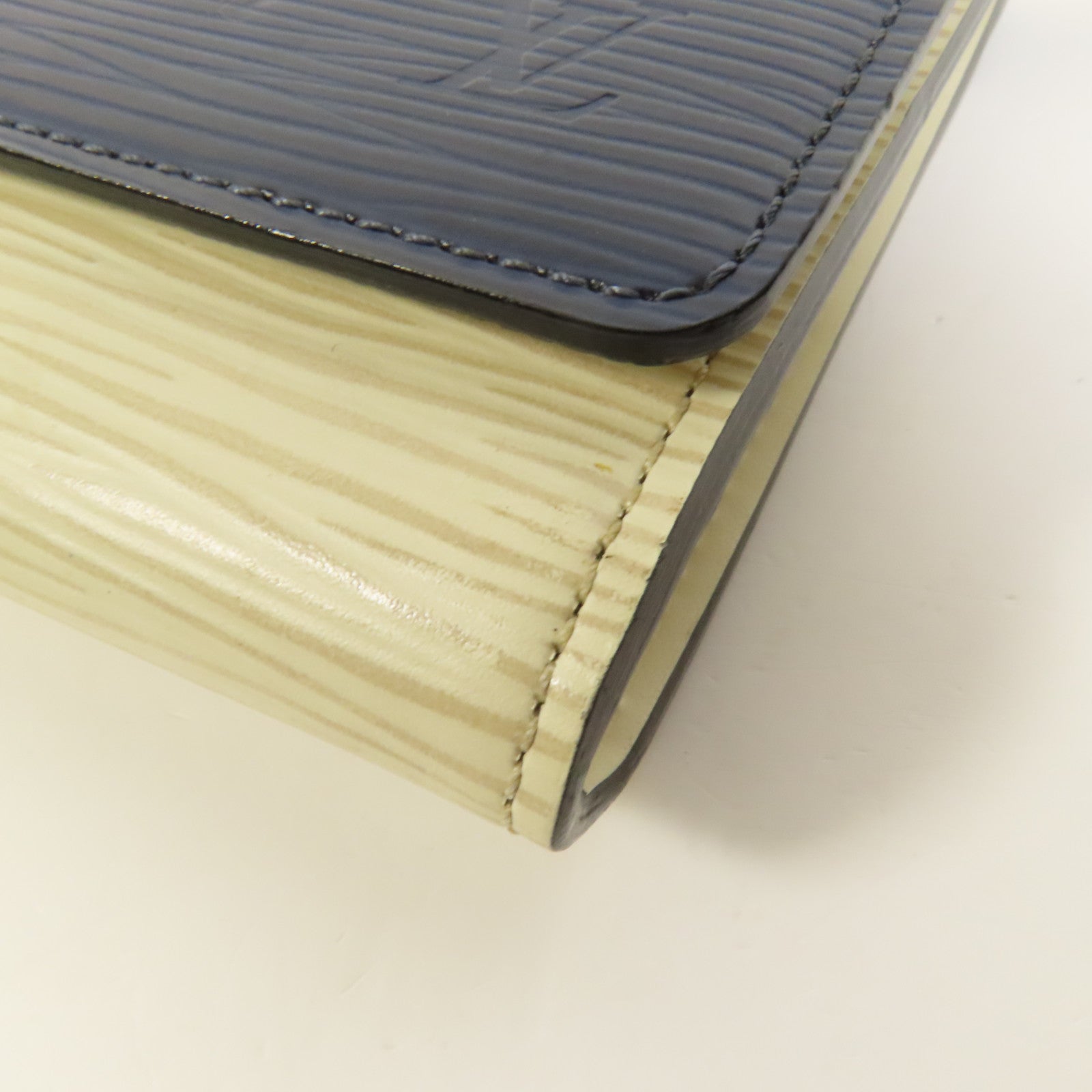 LOUIS VUITTON Epi Portefeuille Flore長錢包