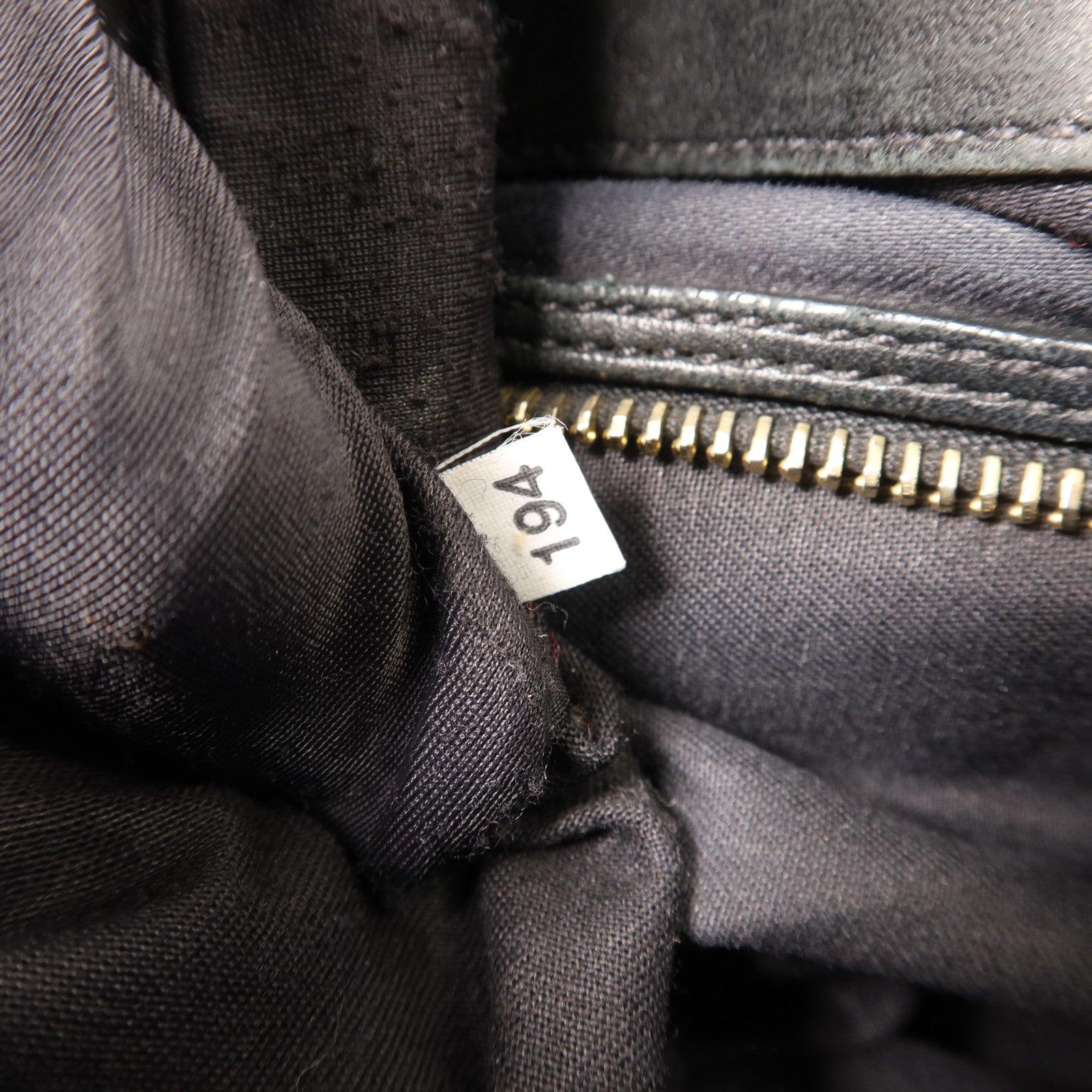 Miu Miu 羊皮皮革2Way Shoulder Bag金扣手挽肩背兩用袋