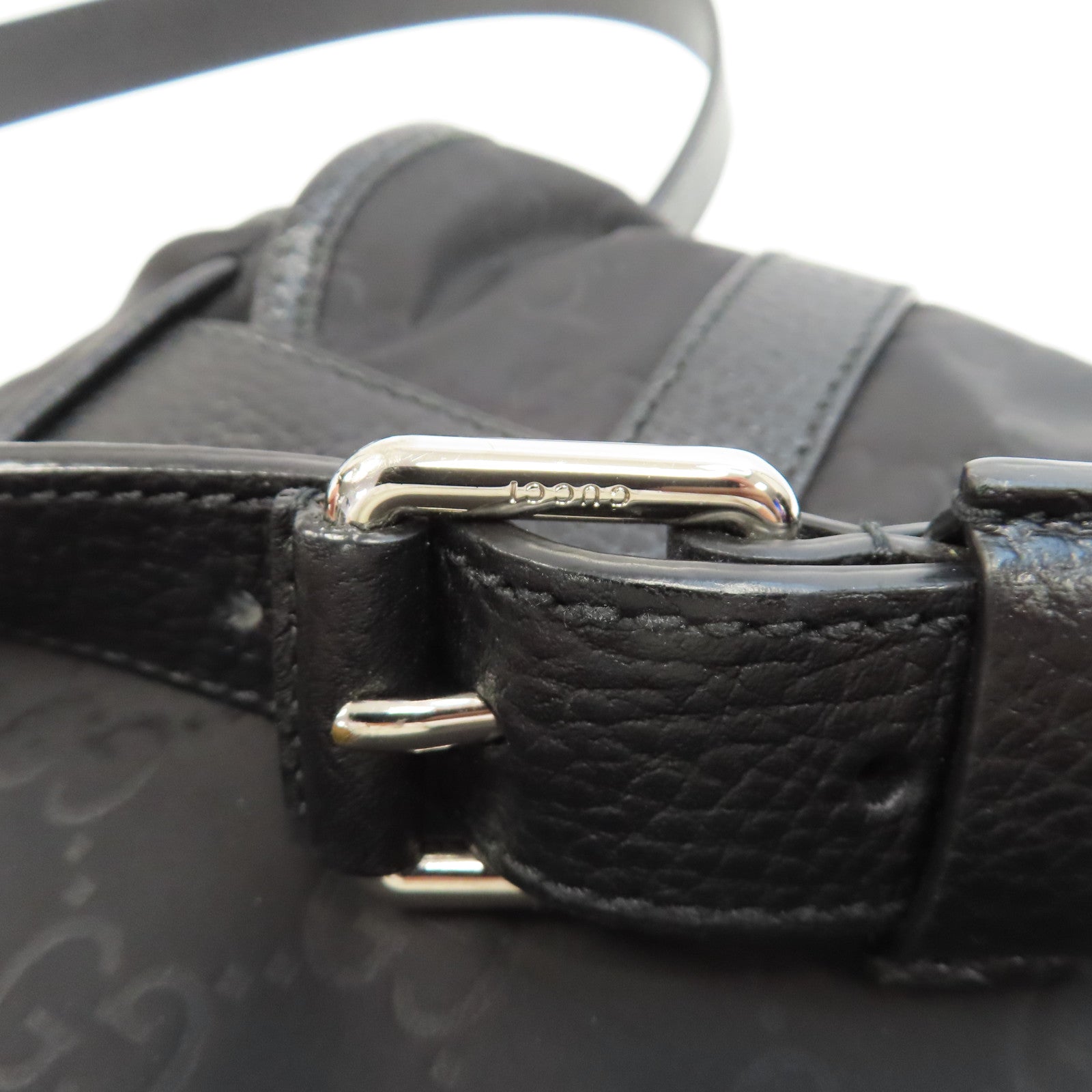 GUCCI 尼龍Shoulder Bag銀扣肩背袋黑色