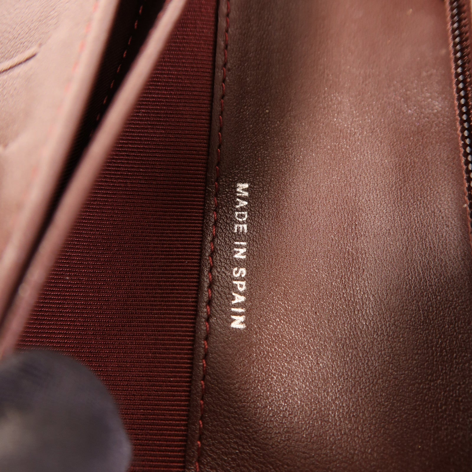 CHANEL 羊皮皮革Long Wallet銀扣長錢包