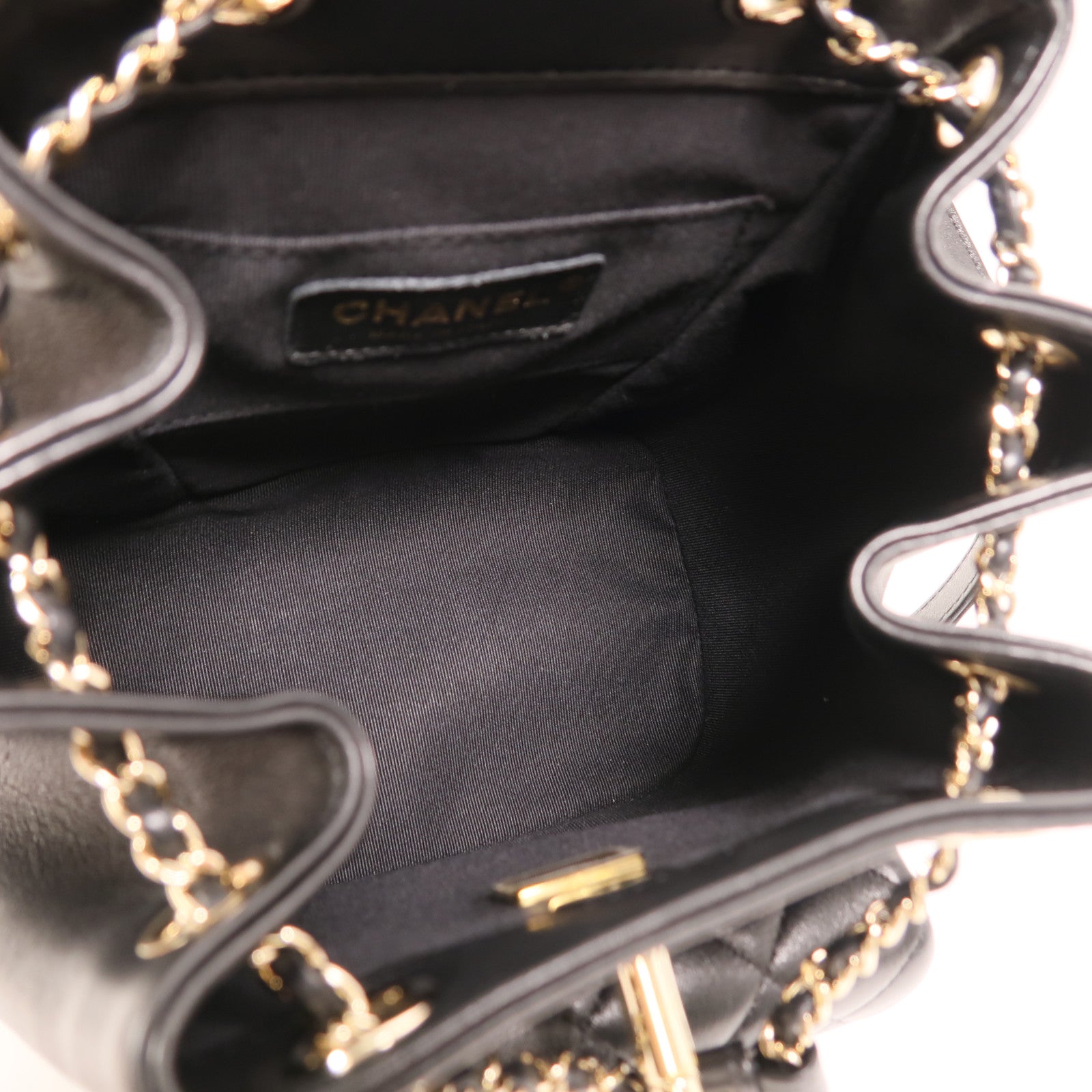 CHANEL 牛皮皮革Duma Backpack金扣背包