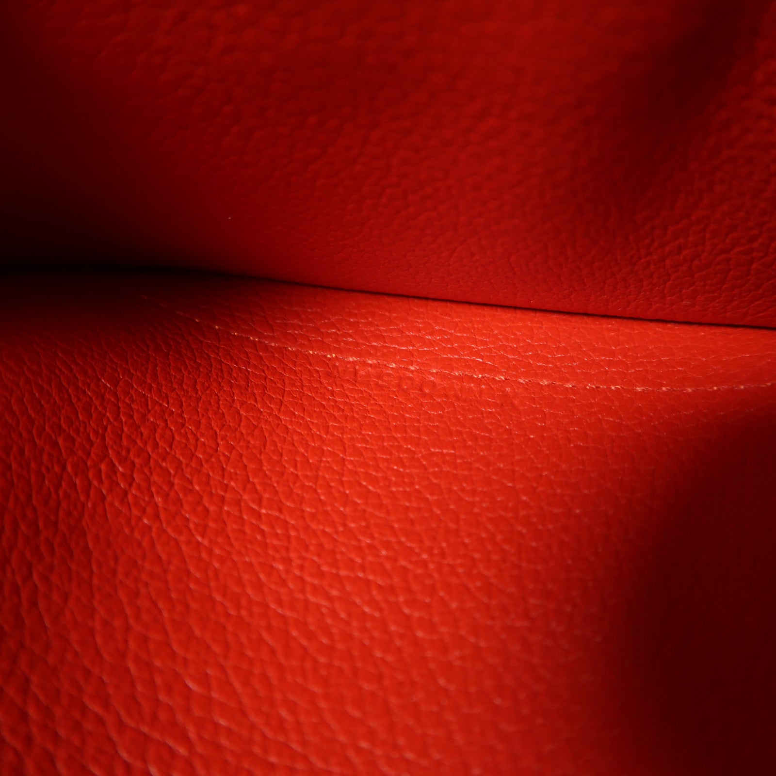 HERMES Evercolor皮革Mini Convoyeur金扣肩背袋蕃茄紅色