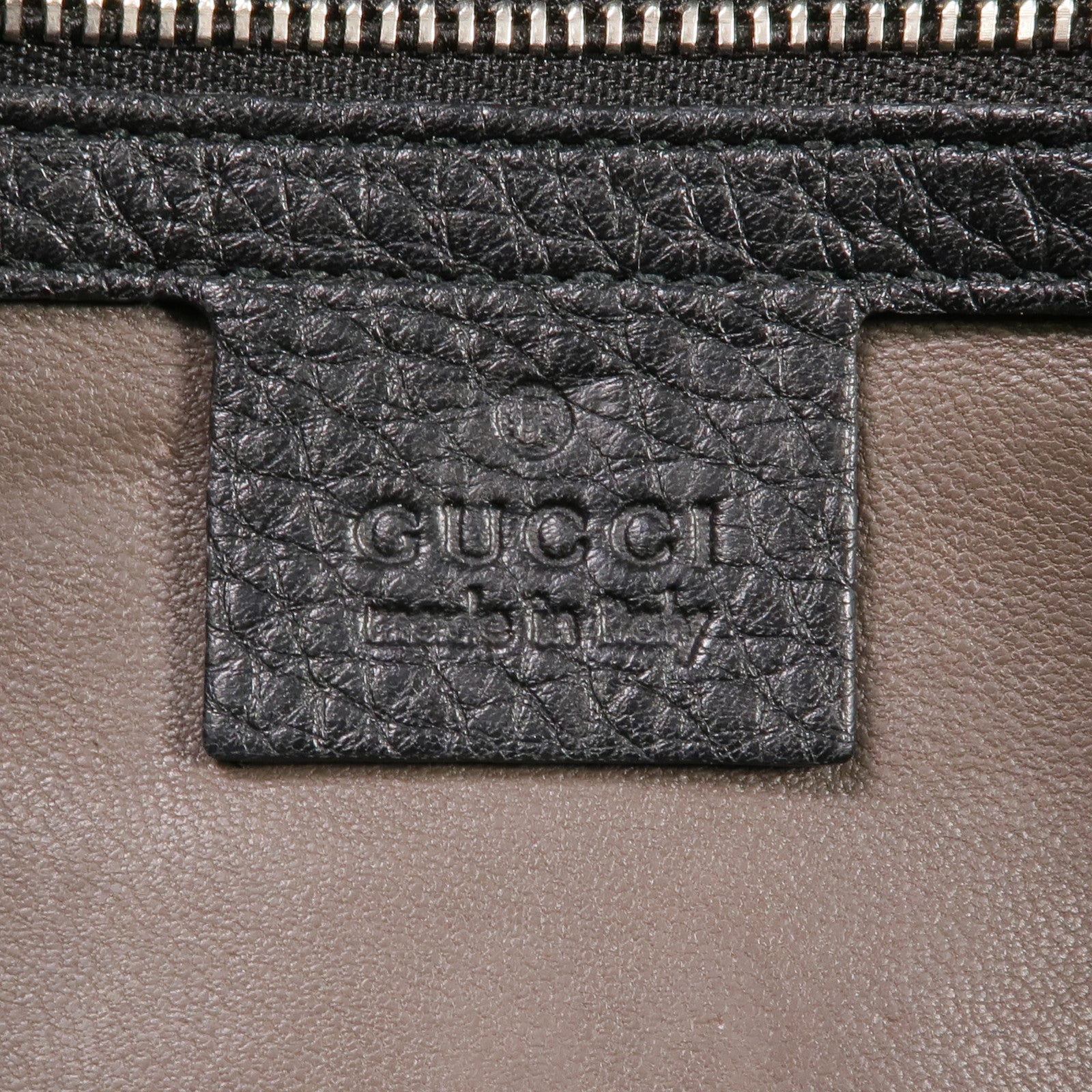 GUCCI 牛皮皮革Stud Bamboo Shoulder Bag銀扣鏈帶肩背袋