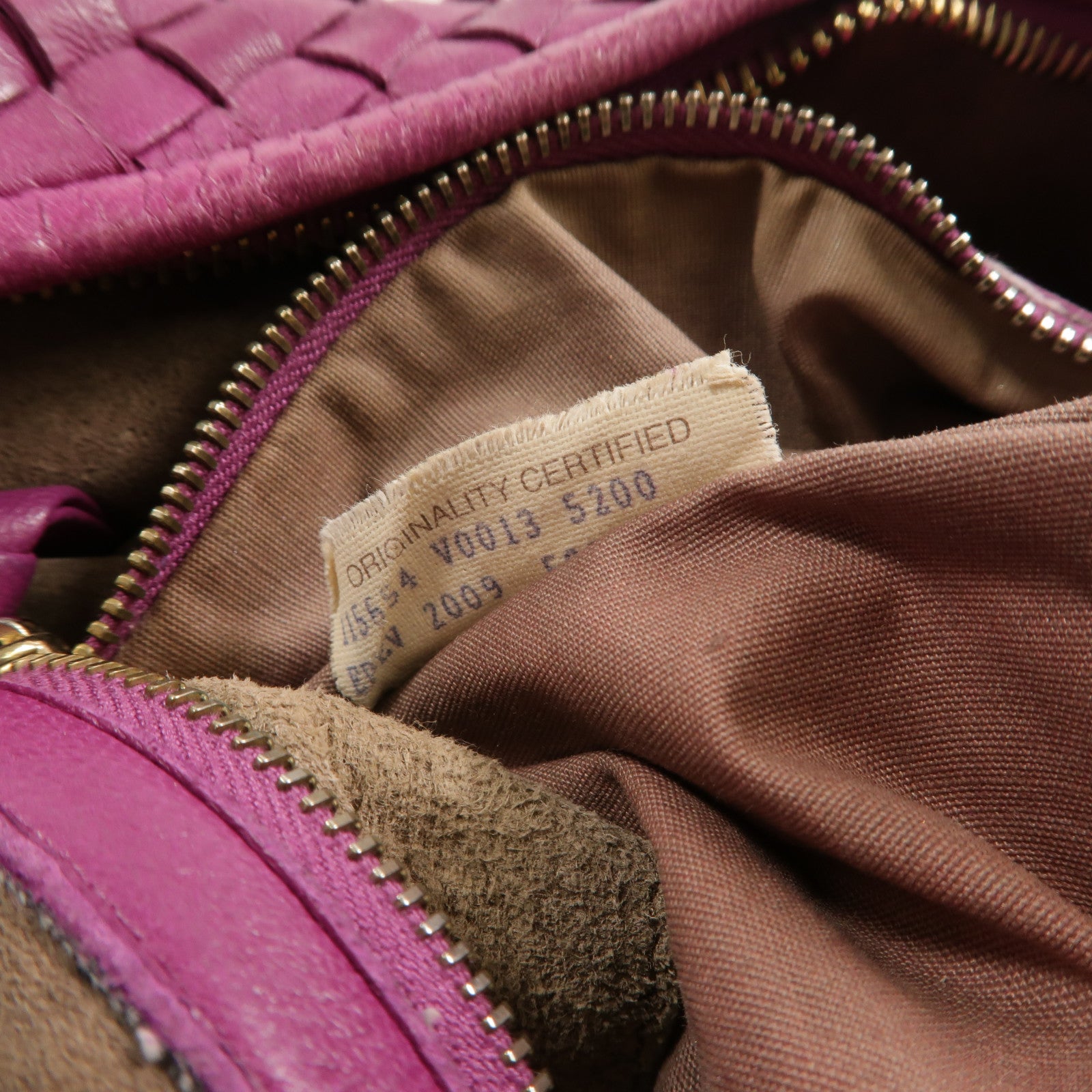 BOTTEGA VENETA 牛皮皮革Hobo Bag肩背袋