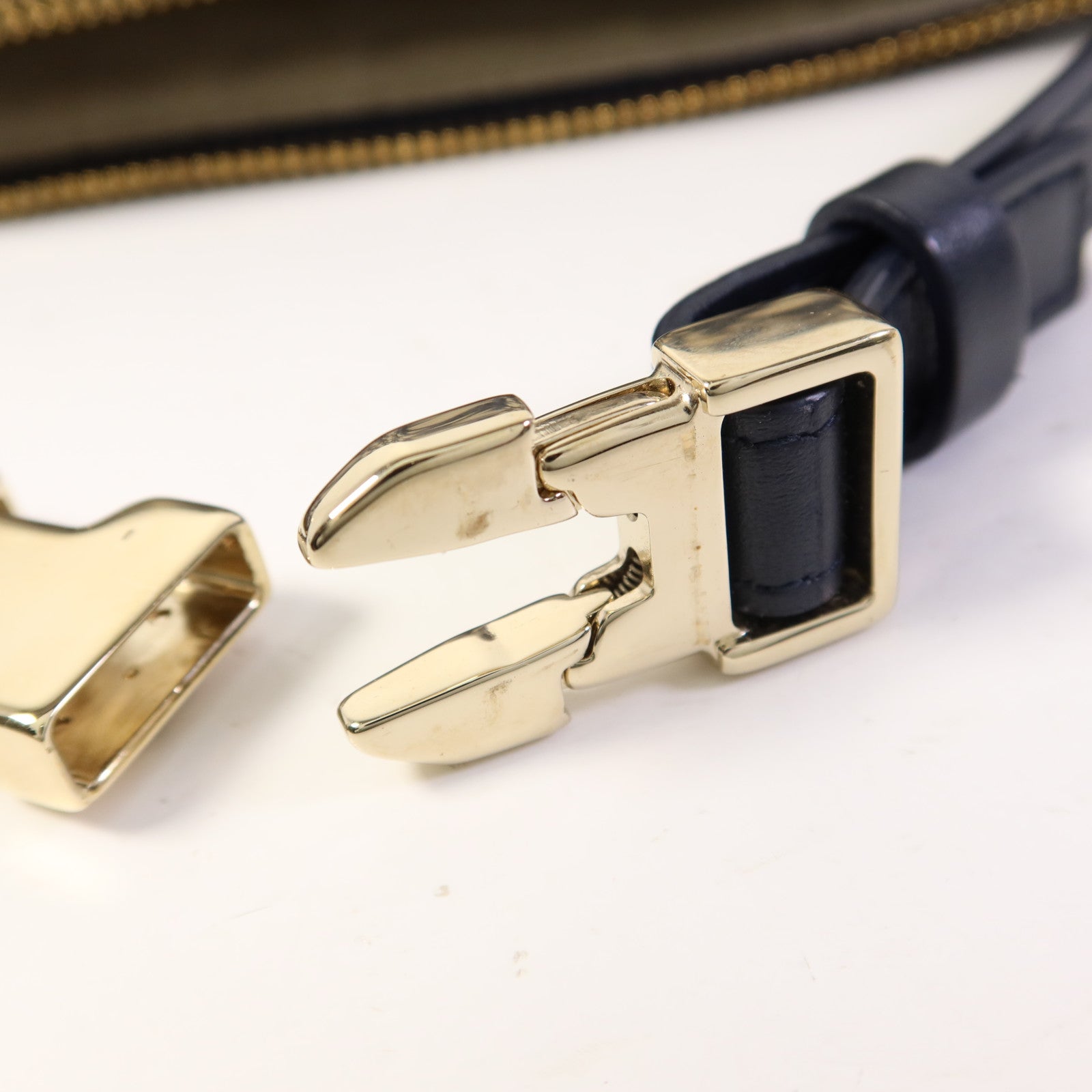 Dior 帆布Travel Nomad Pouch金扣手挽袋