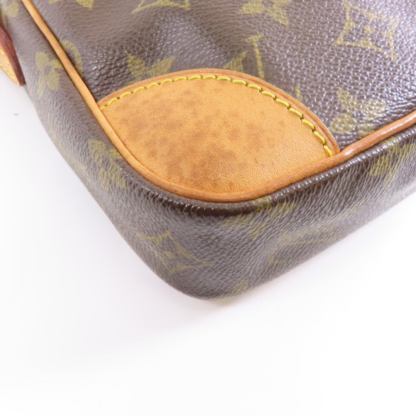 LOUIS VUITTON Monogram Danube金扣肩背袋啡色