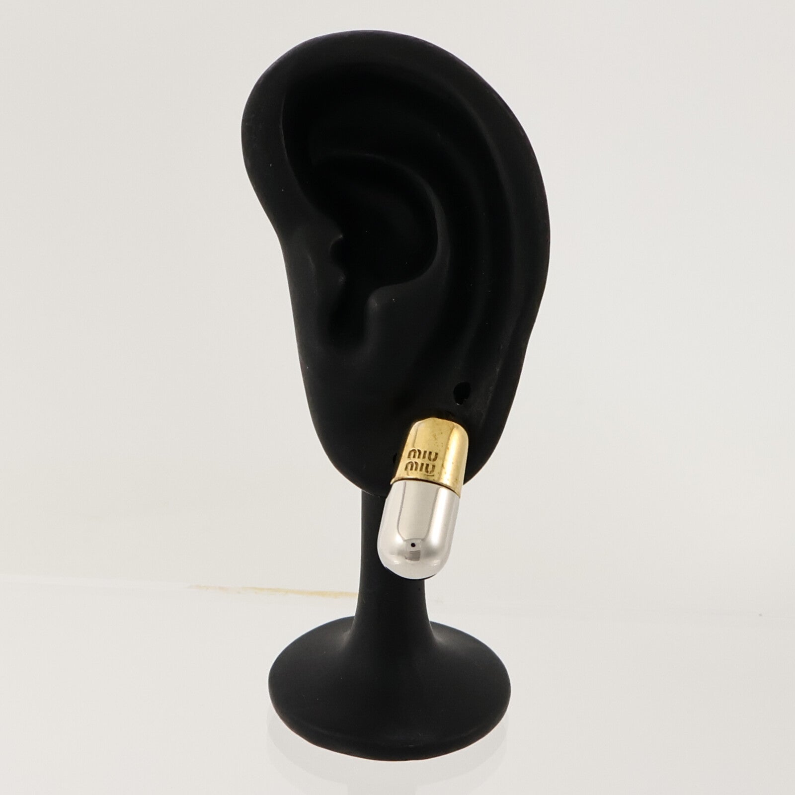 Miu Miu 金屬Stud Earrings耳環