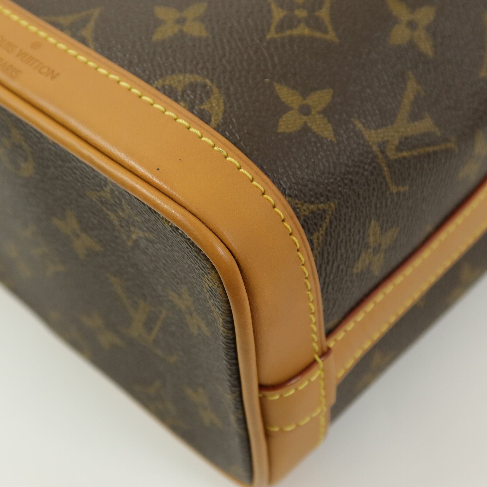 LOUIS VUITTON Monogram Milk Box鏈帶肩背袋