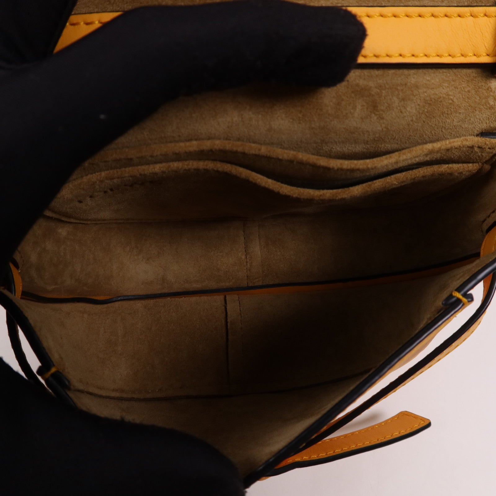 LOEWE 牛皮皮革Mini Gate金扣肩背袋