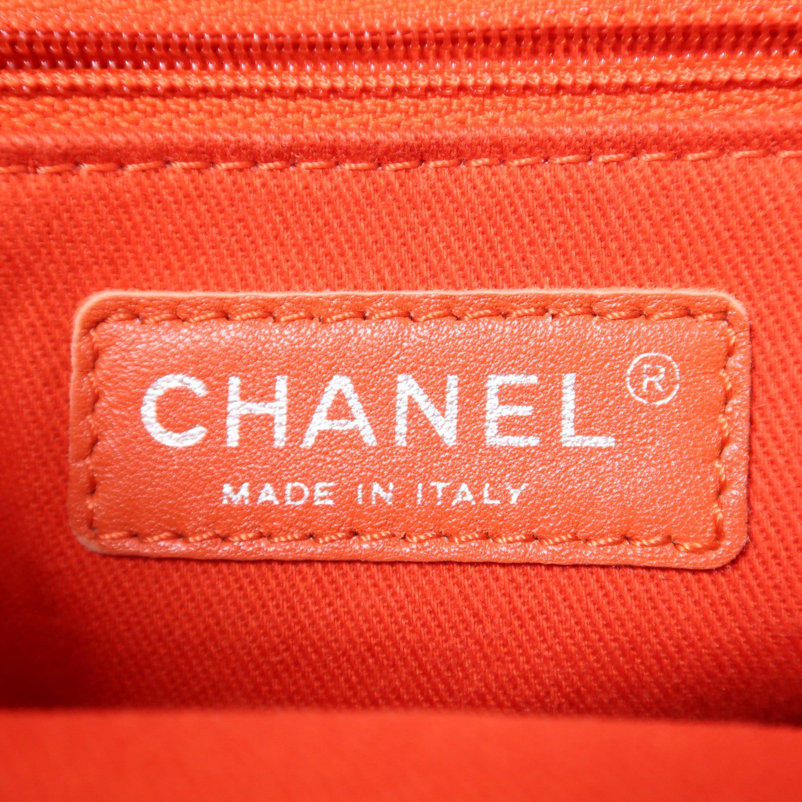 CHANEL 牛皮皮革Chain Shoulder銀扣鏈帶肩背袋