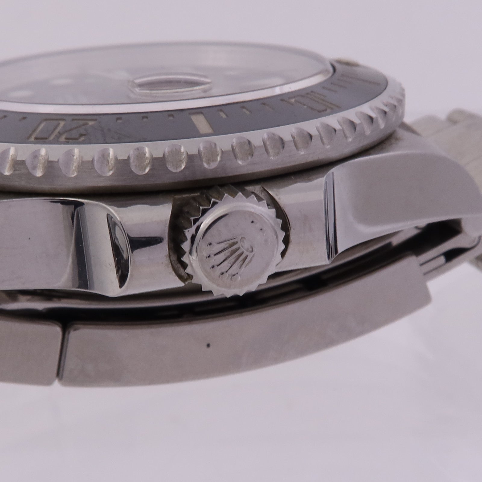 ROLEX Sea Dweller 126600