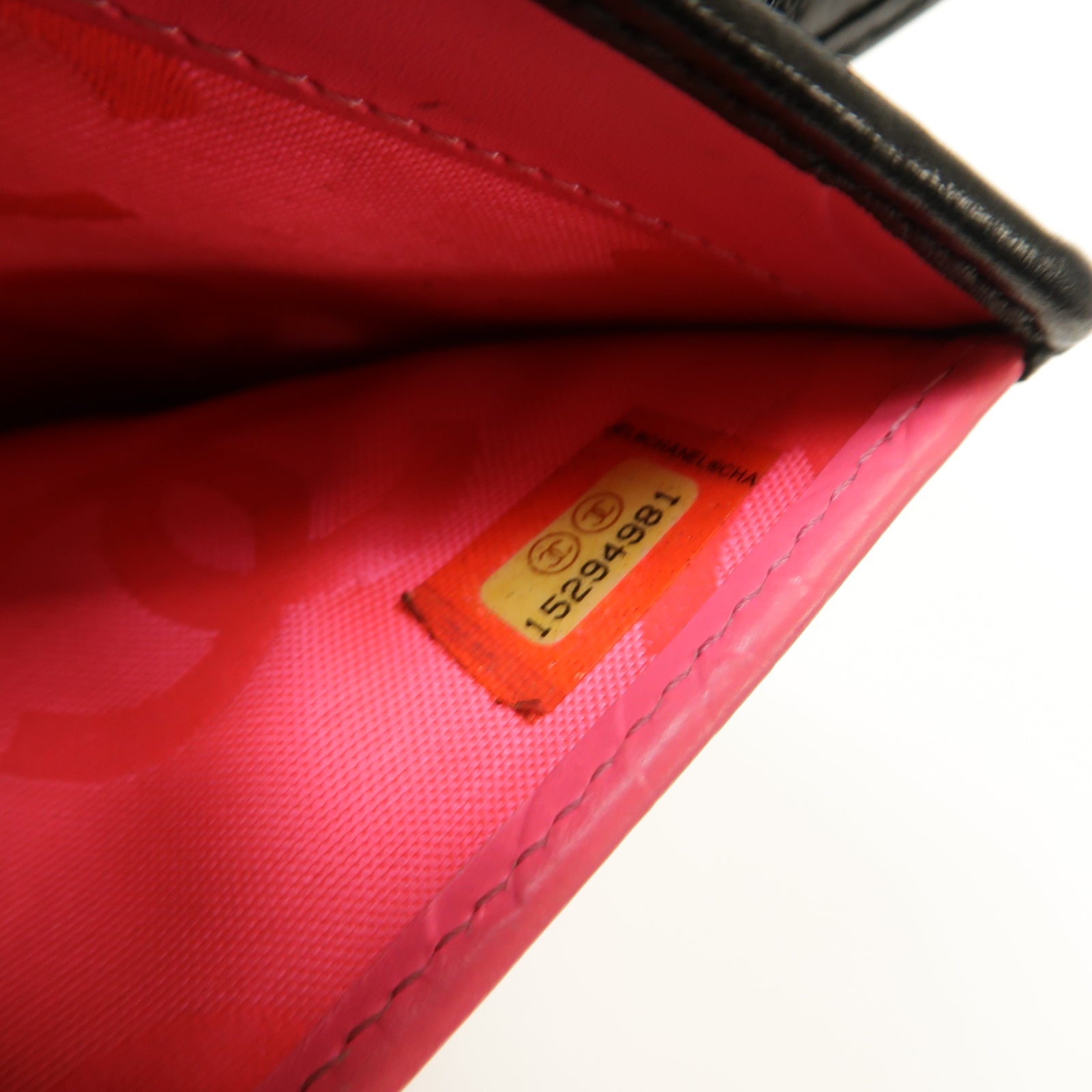 CHANEL 菱格牛Cambon Wallet銀扣錢包黑色/粉紅色