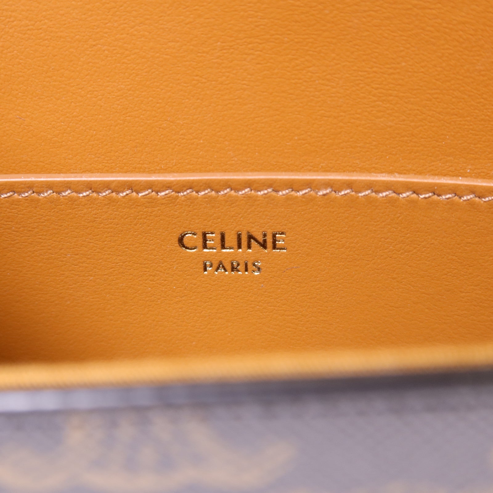 CELINE 塗層帆布Clutch On Strap Bag金扣手挽肩背兩用袋