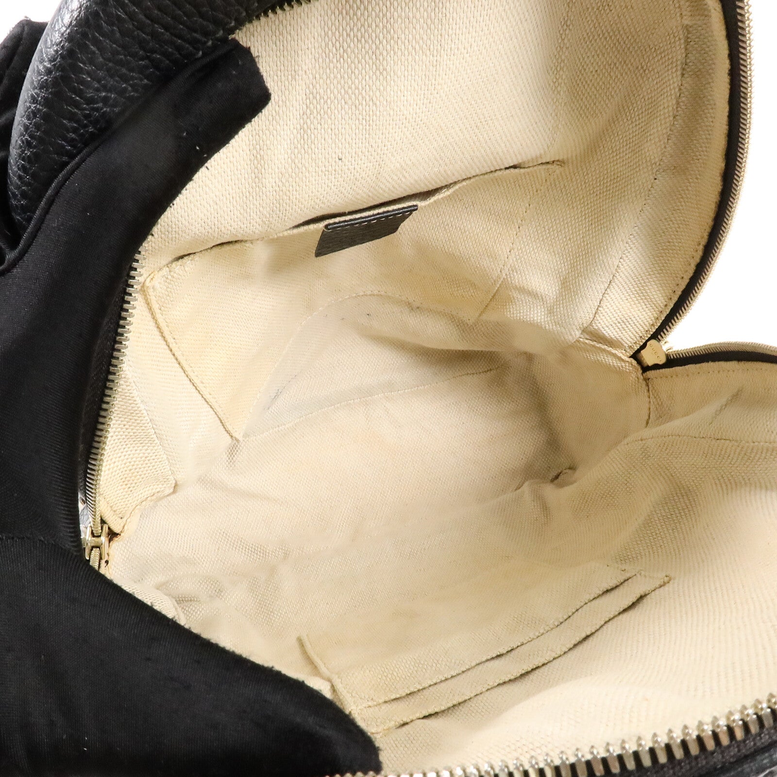 GUCCI 牛皮皮革Soho Backpack背包