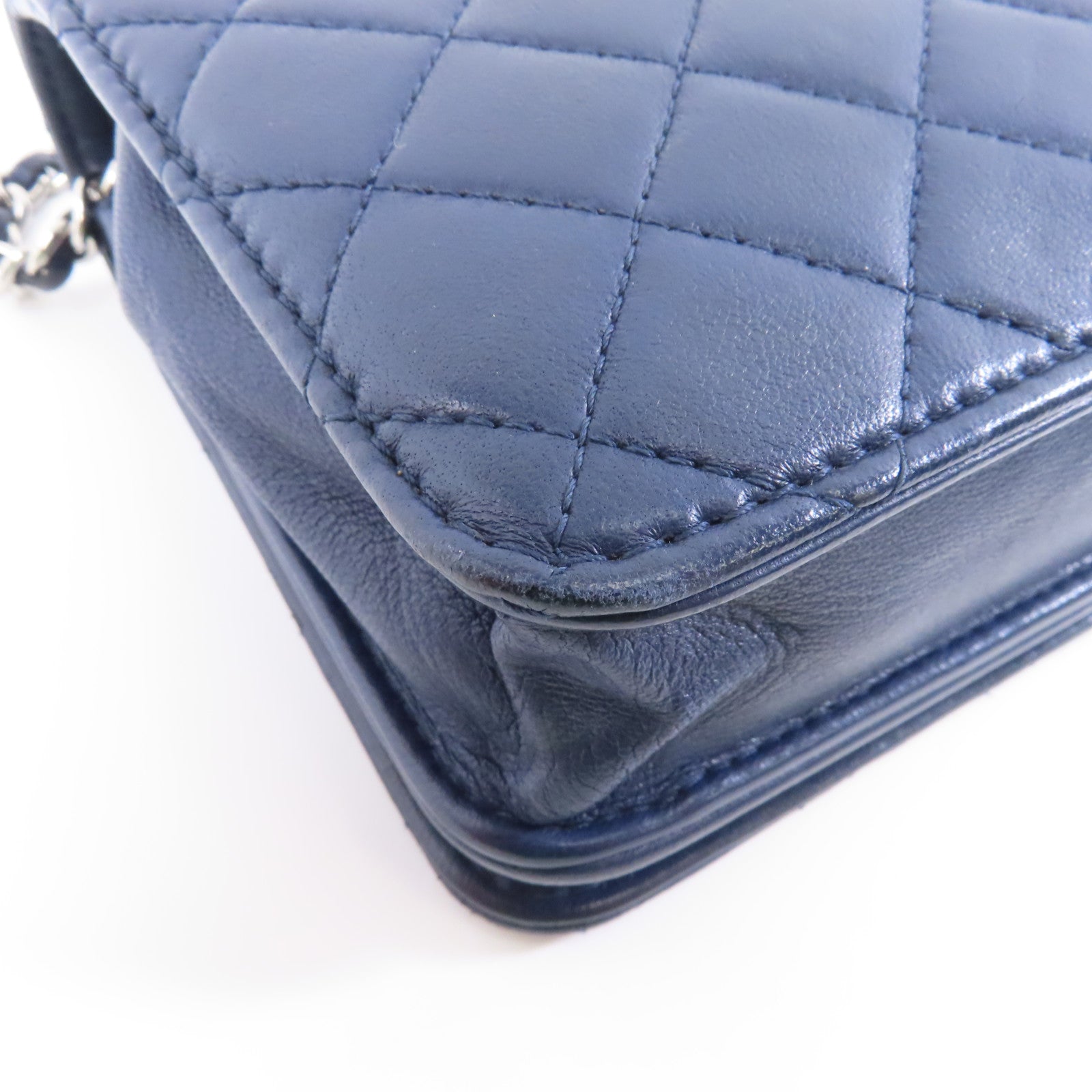 CHANEL 【激減優惠】菱格皮革Wallet On Chain銀扣鏈帶肩背袋深藍色