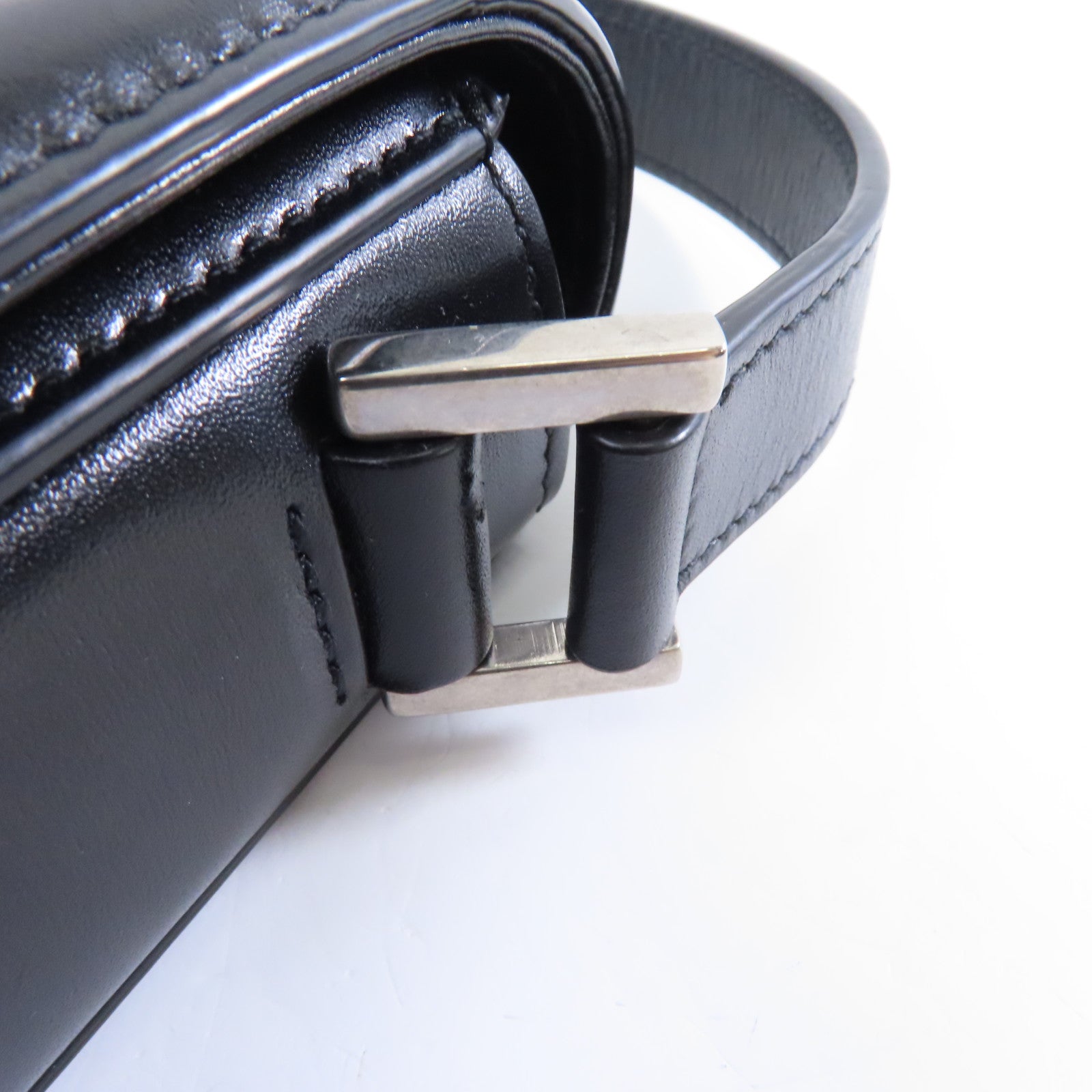 SAINT LAURENT 牛皮皮革Solferino Bag銀扣肩背袋黑色