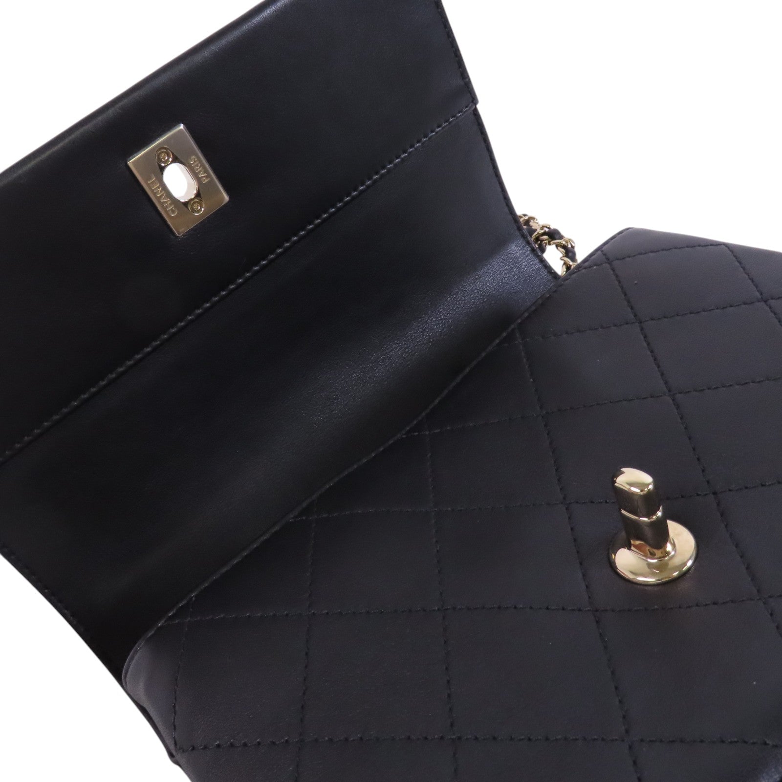 CHANEL 牛皮皮革Chain Shoulder Bag金扣鏈帶肩背袋