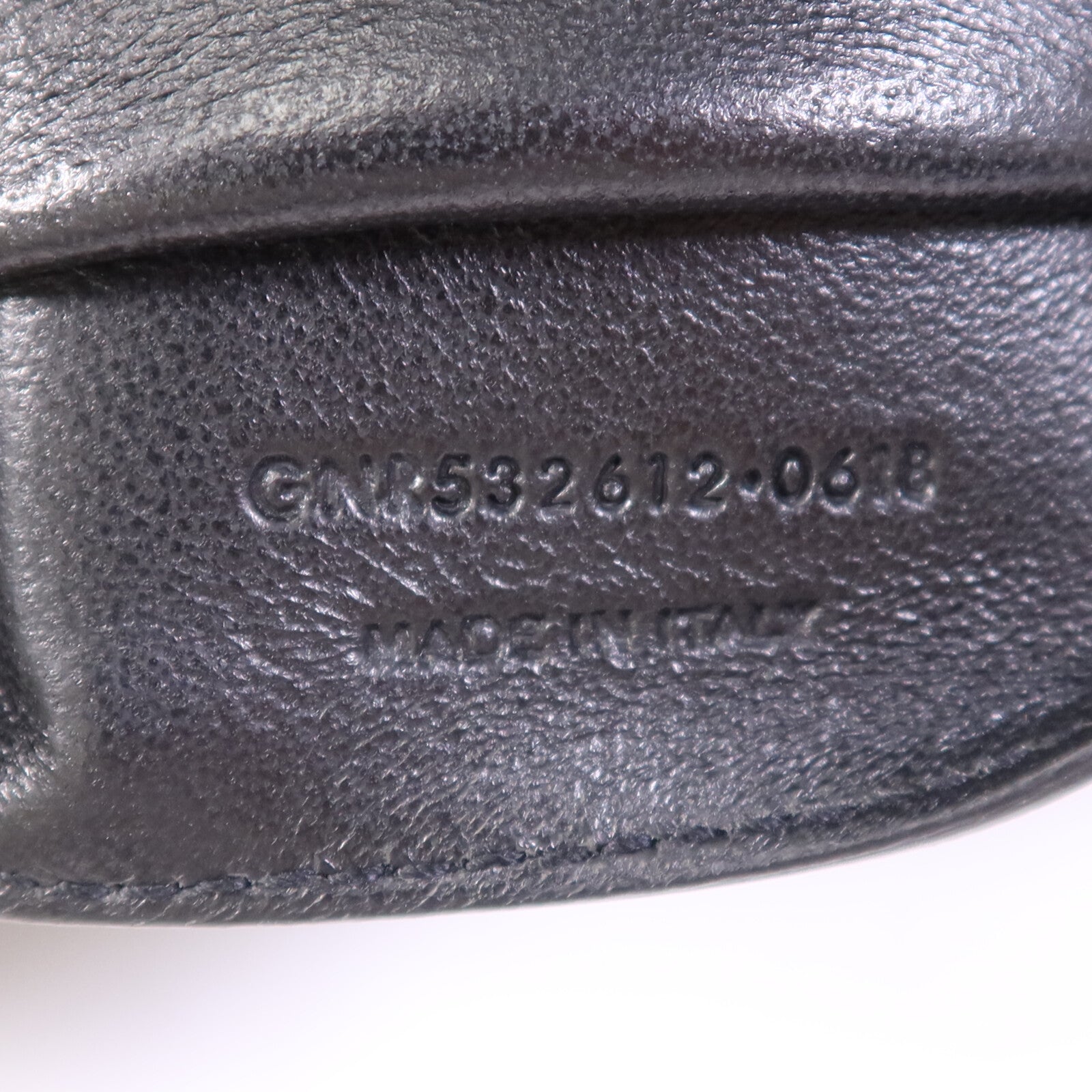 YVES SAINT LAURENT 羊皮皮革Vicky金扣鏈帶肩背袋