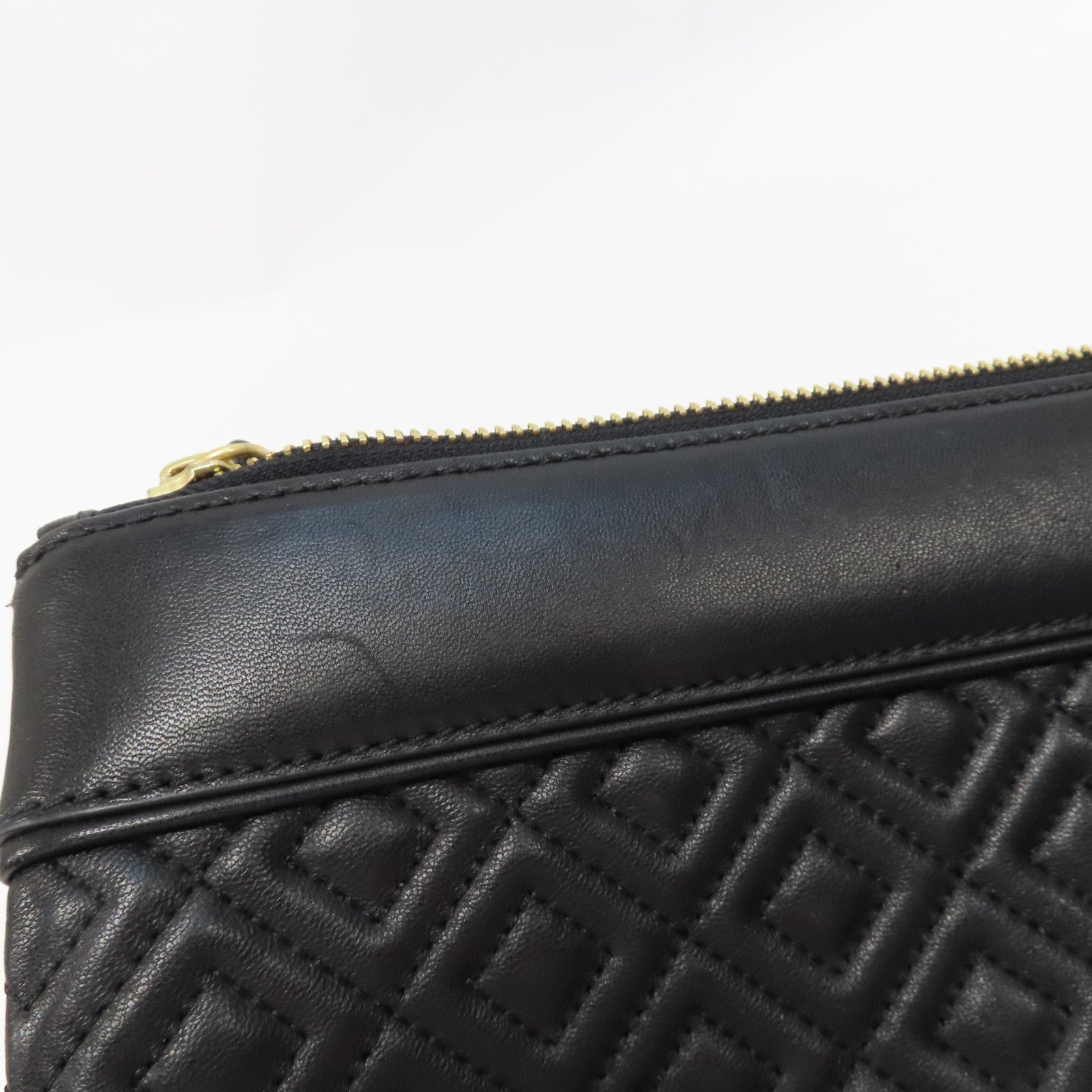 Tory Burch 【激減優惠】牛皮皮革Pouch金扣手拿包黑色