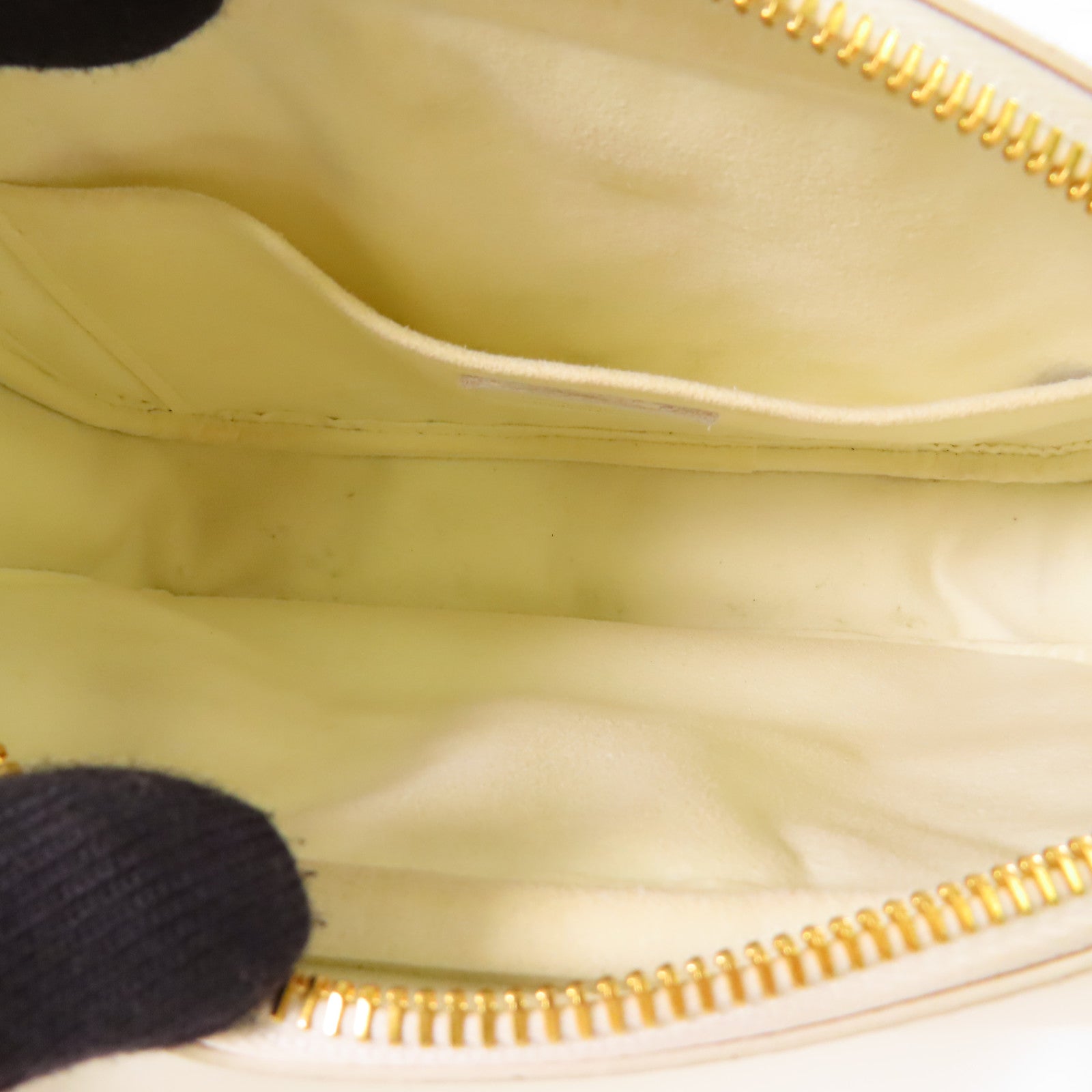 LOUIS VUITTON 牛皮皮革New Wave金扣鏈帶肩背袋