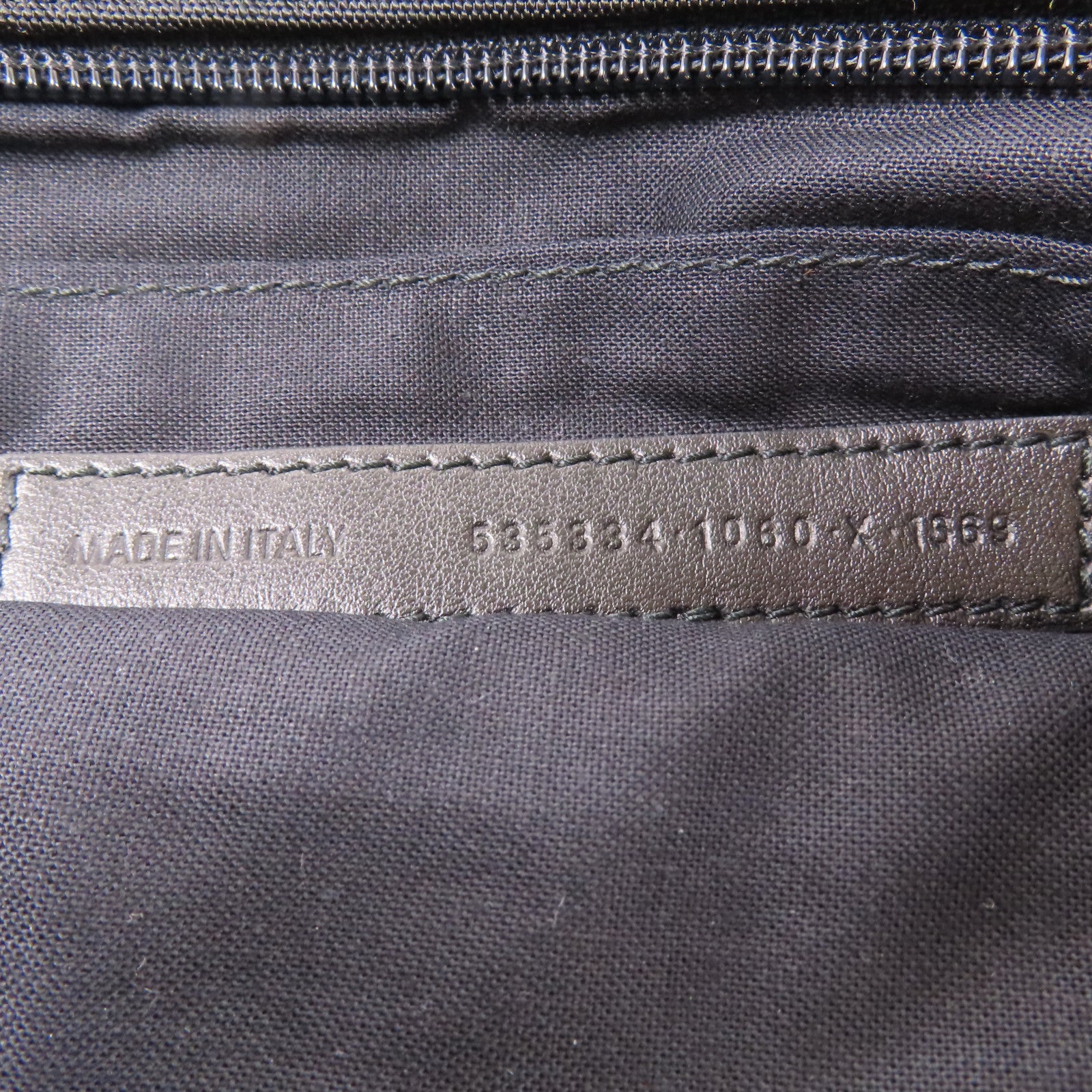 BALENCIAGA 【激減優惠】尼龍Pouch手拿包