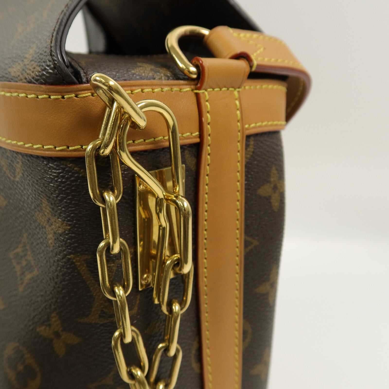 LOUIS VUITTON Monogram Milk Box鏈帶肩背袋