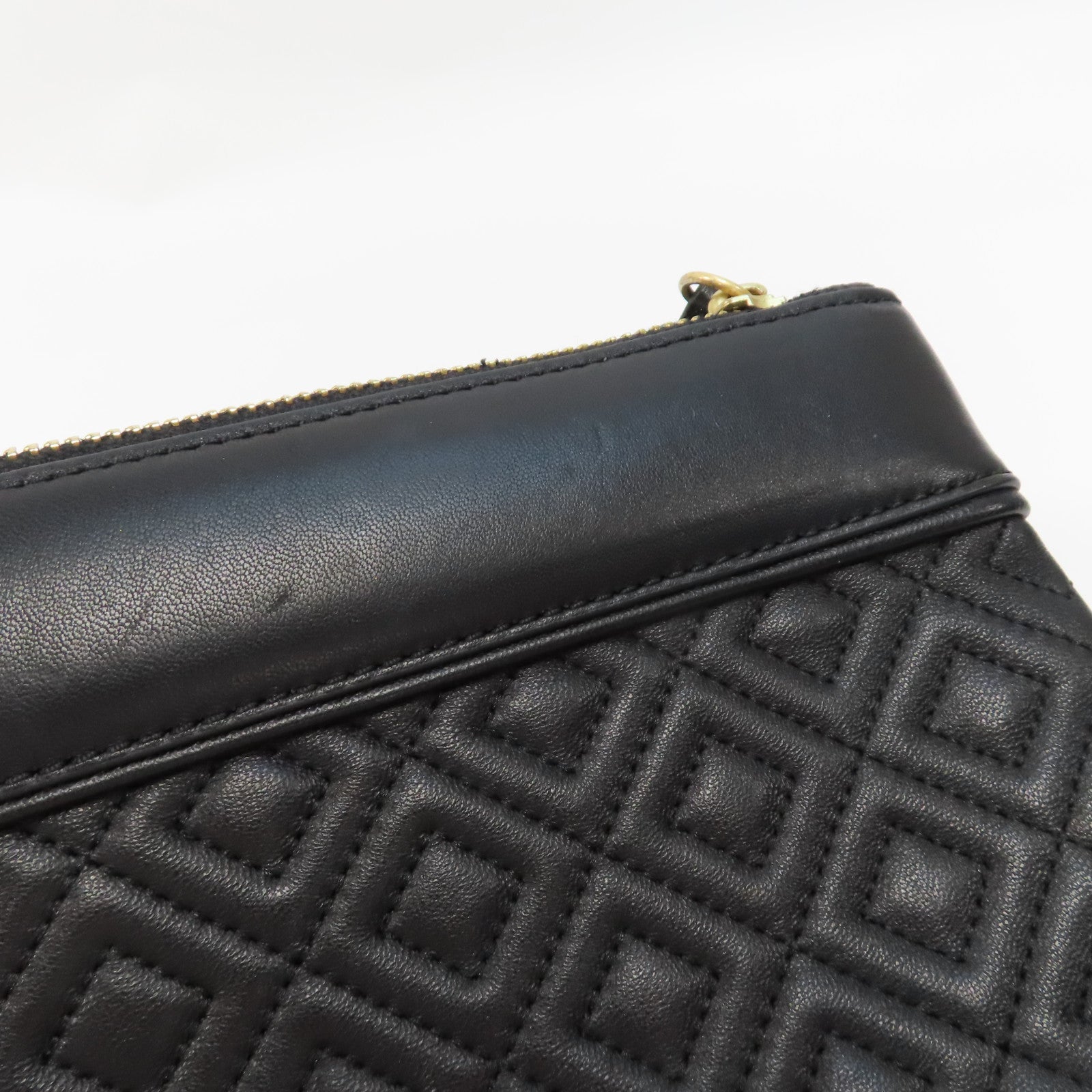 Tory Burch 【激減優惠】牛皮皮革Pouch金扣手拿包黑色