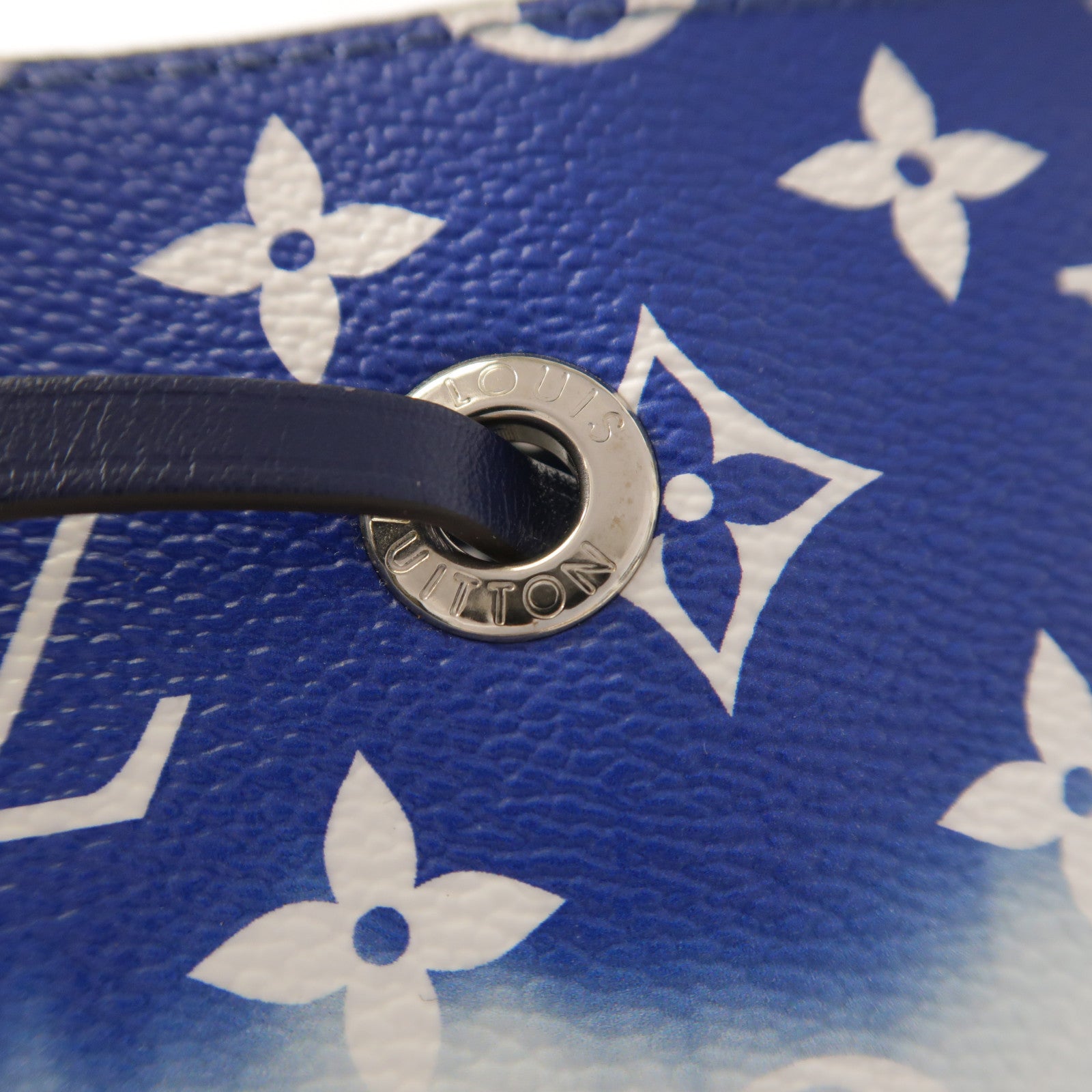 LOUIS VUITTON Monogram Escale NeoNoe MM銀扣肩背袋