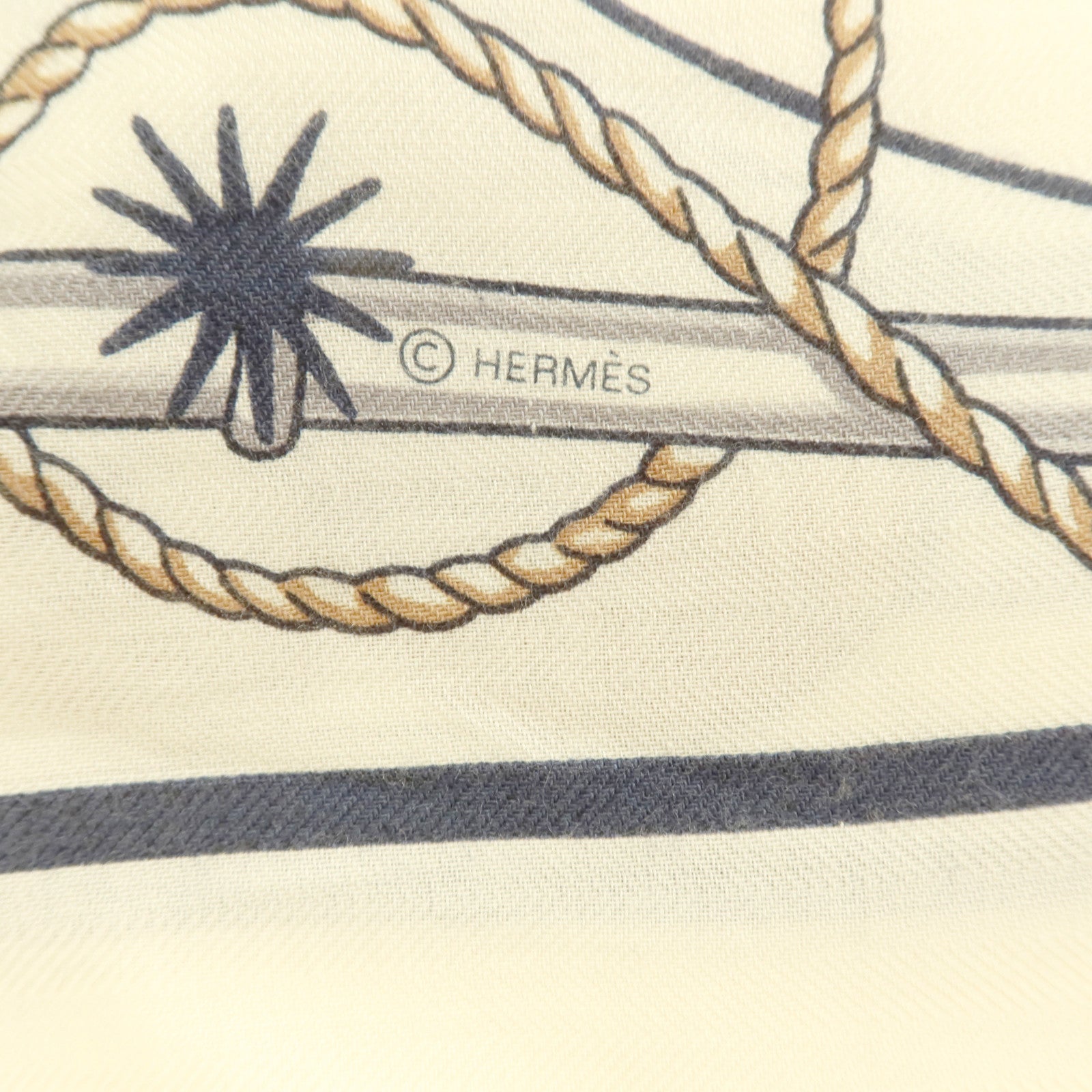 HERMES 羊絨/絲質Scarf 140x140cm絲巾