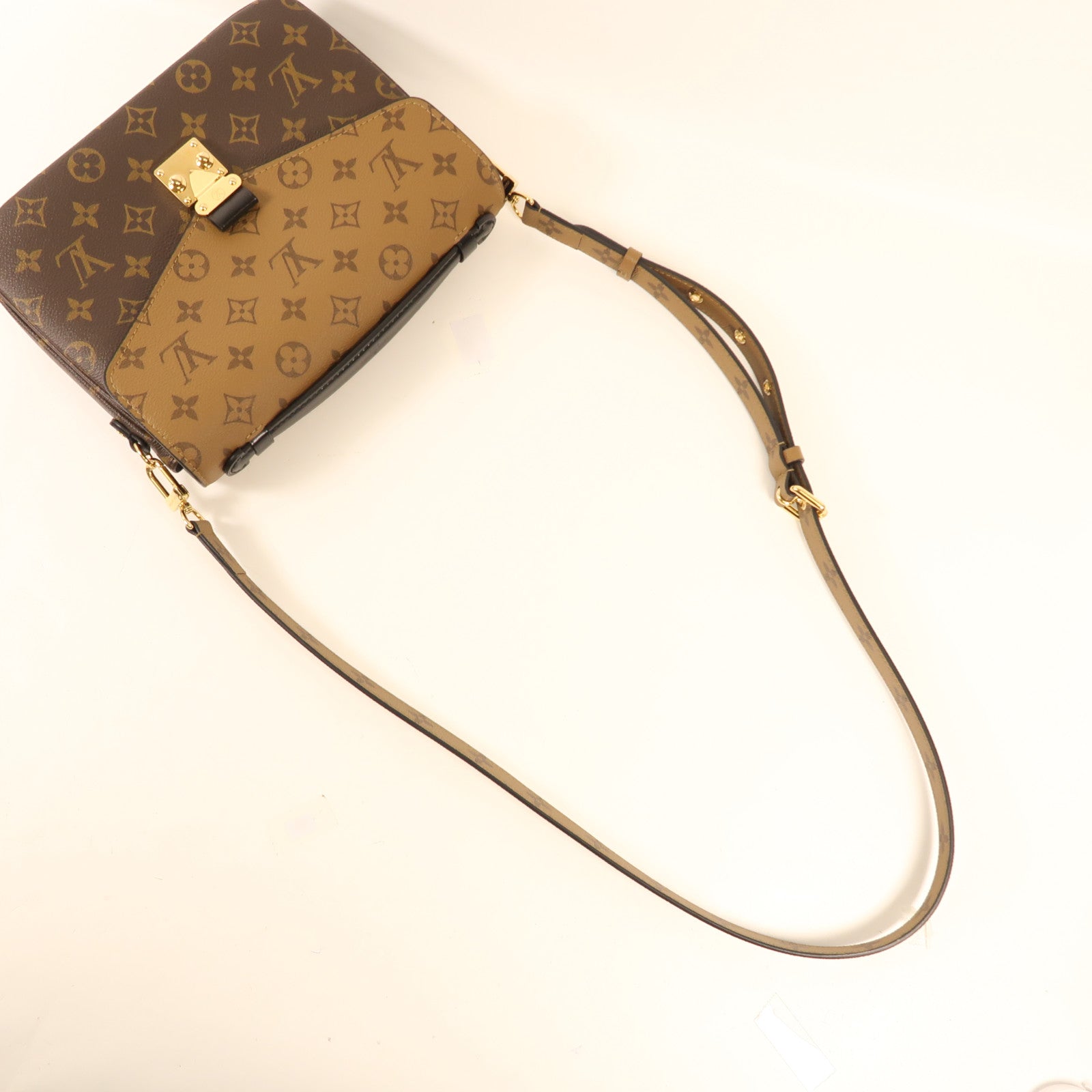 LOUIS VUITTON Monogram Reverse Pochette Metis金扣手挽肩背兩用袋