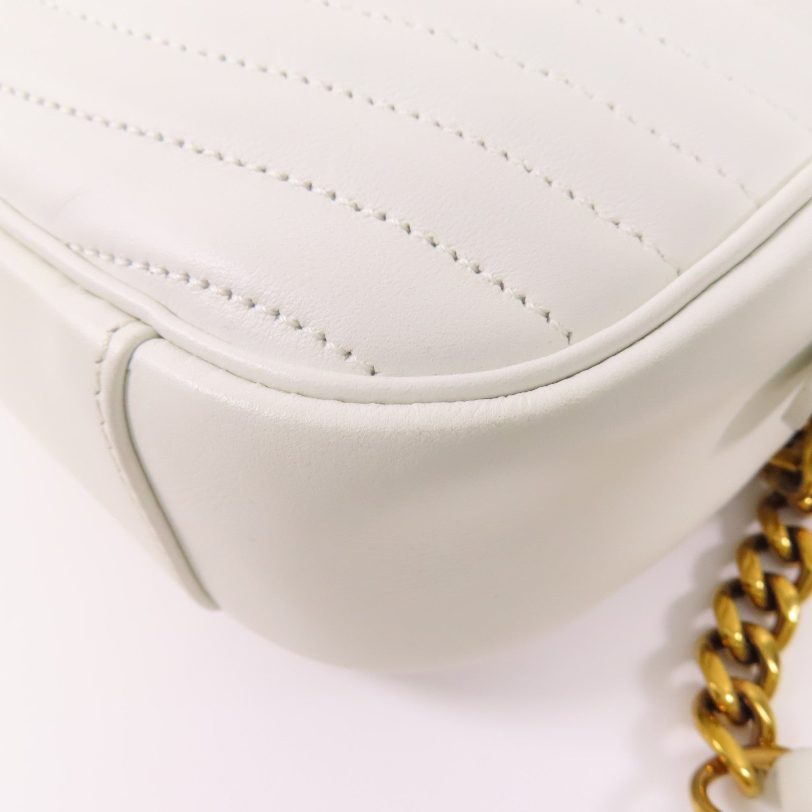 LOUIS VUITTON 牛皮皮革New Wave金扣鏈帶肩背袋