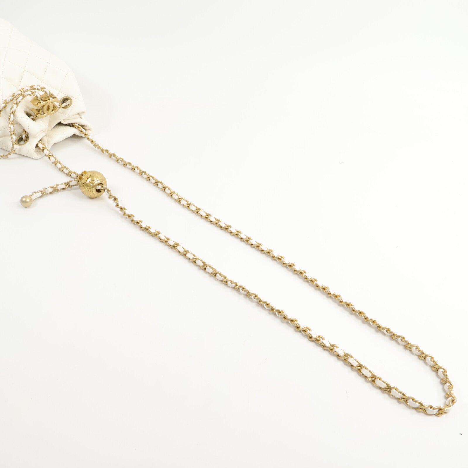 CHANEL 羊皮皮革Drawstring Bucket Bag Pearl Crush鏈帶肩背袋