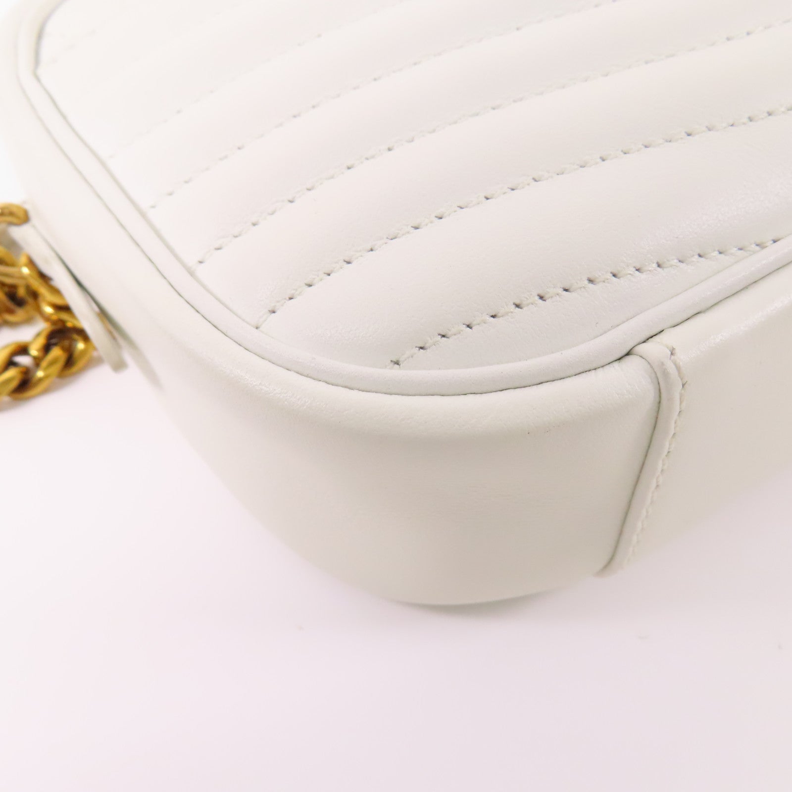 LOUIS VUITTON 牛皮皮革New Wave金扣鏈帶肩背袋