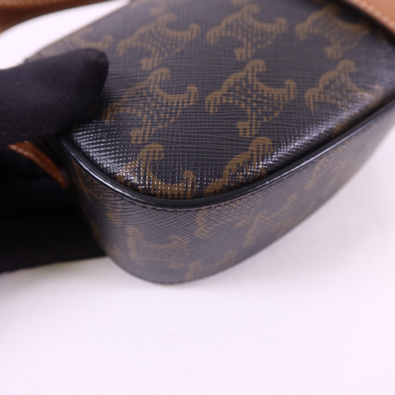 CELINE 塗層帆布Clutch On Strap Bag金扣手挽肩背兩用袋