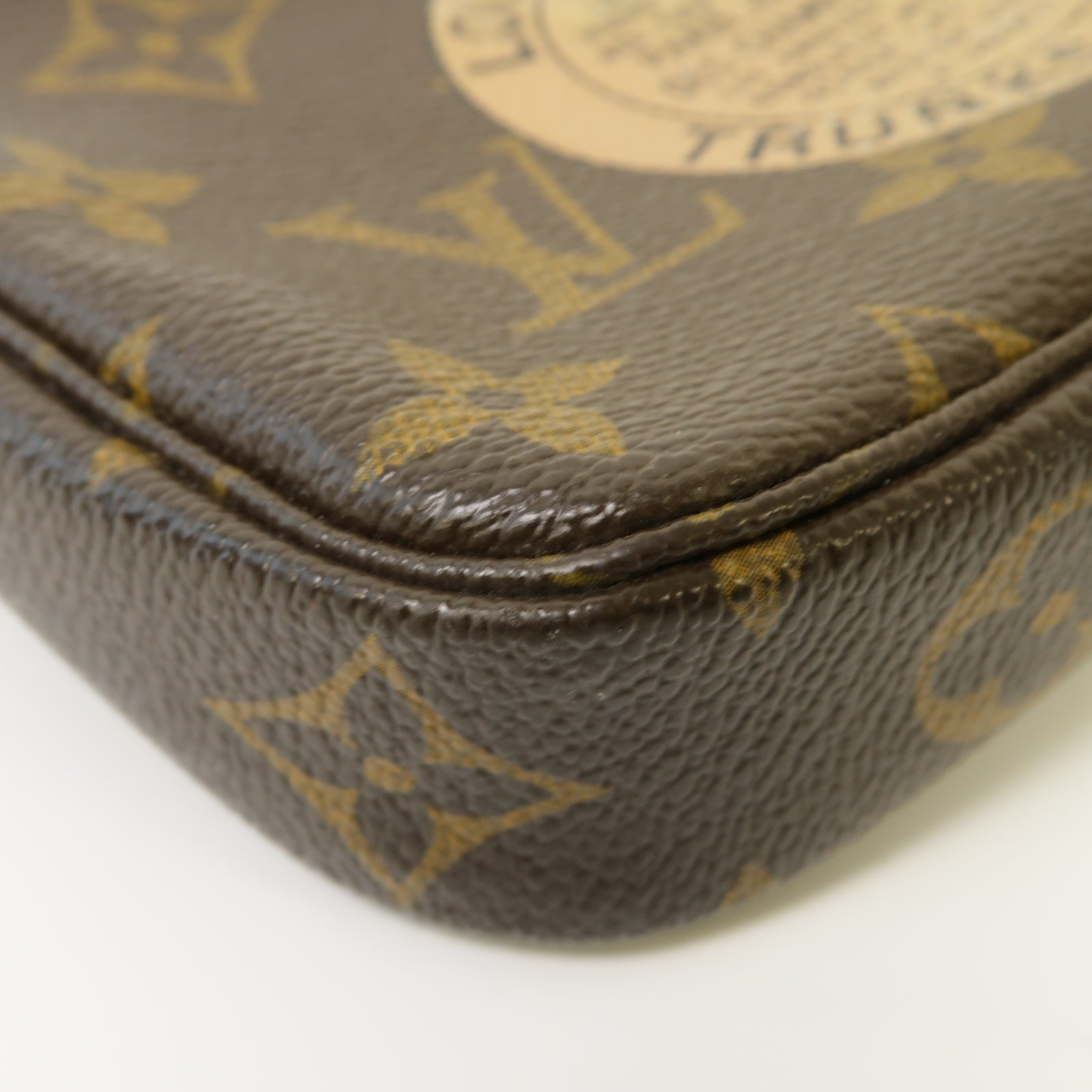 LOUIS VUITTON 【激減優惠】Monogram Mini Pochette Accessoires金扣手拿包啡色